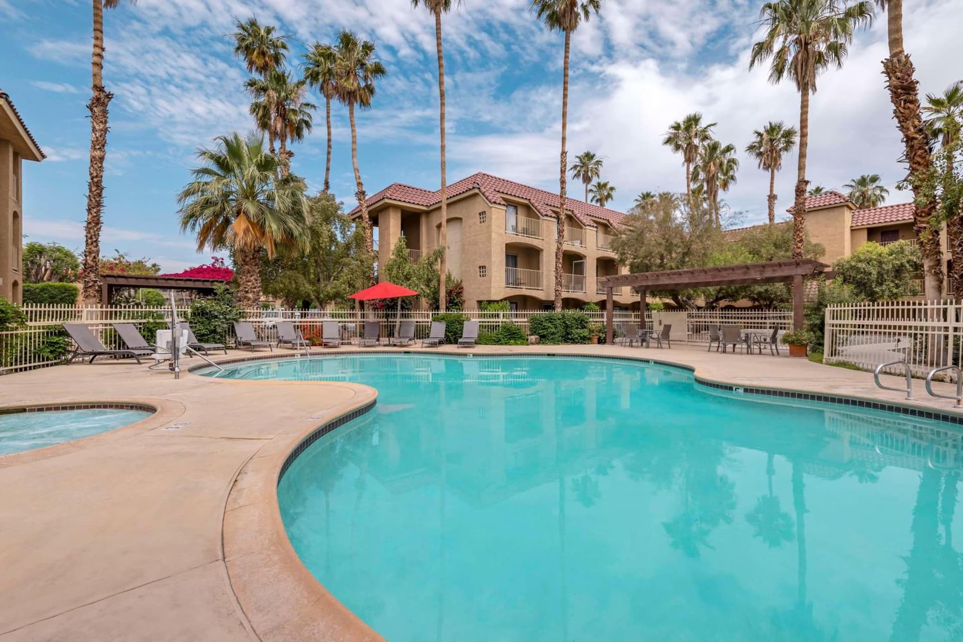 Best Western Plus Palm Desert Resort interior in Palm Desert, CA — gallery photo 2