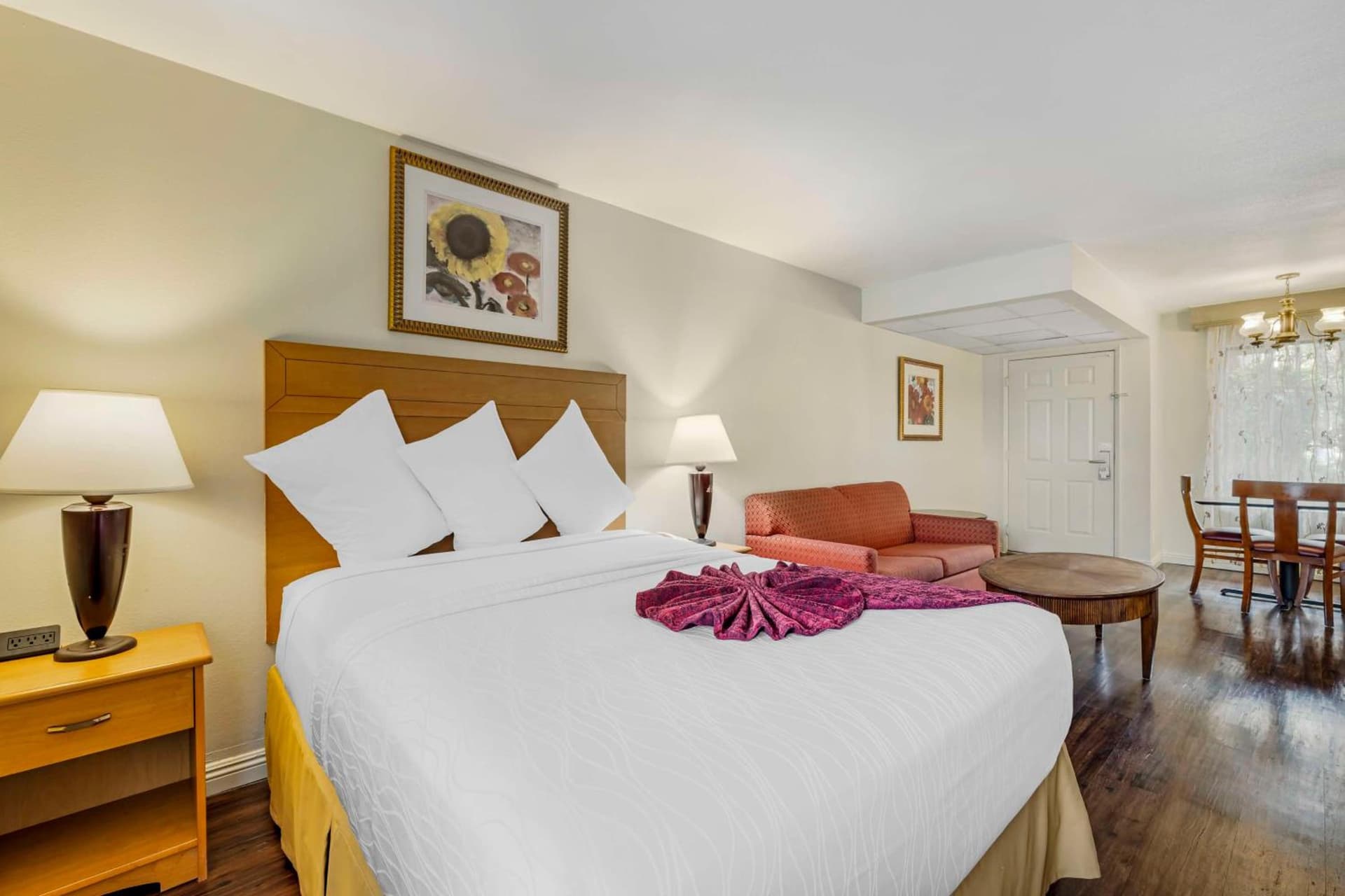 Best Western Plus Palm Desert Resort gallery photo in Palm Desert, CA — image 39
