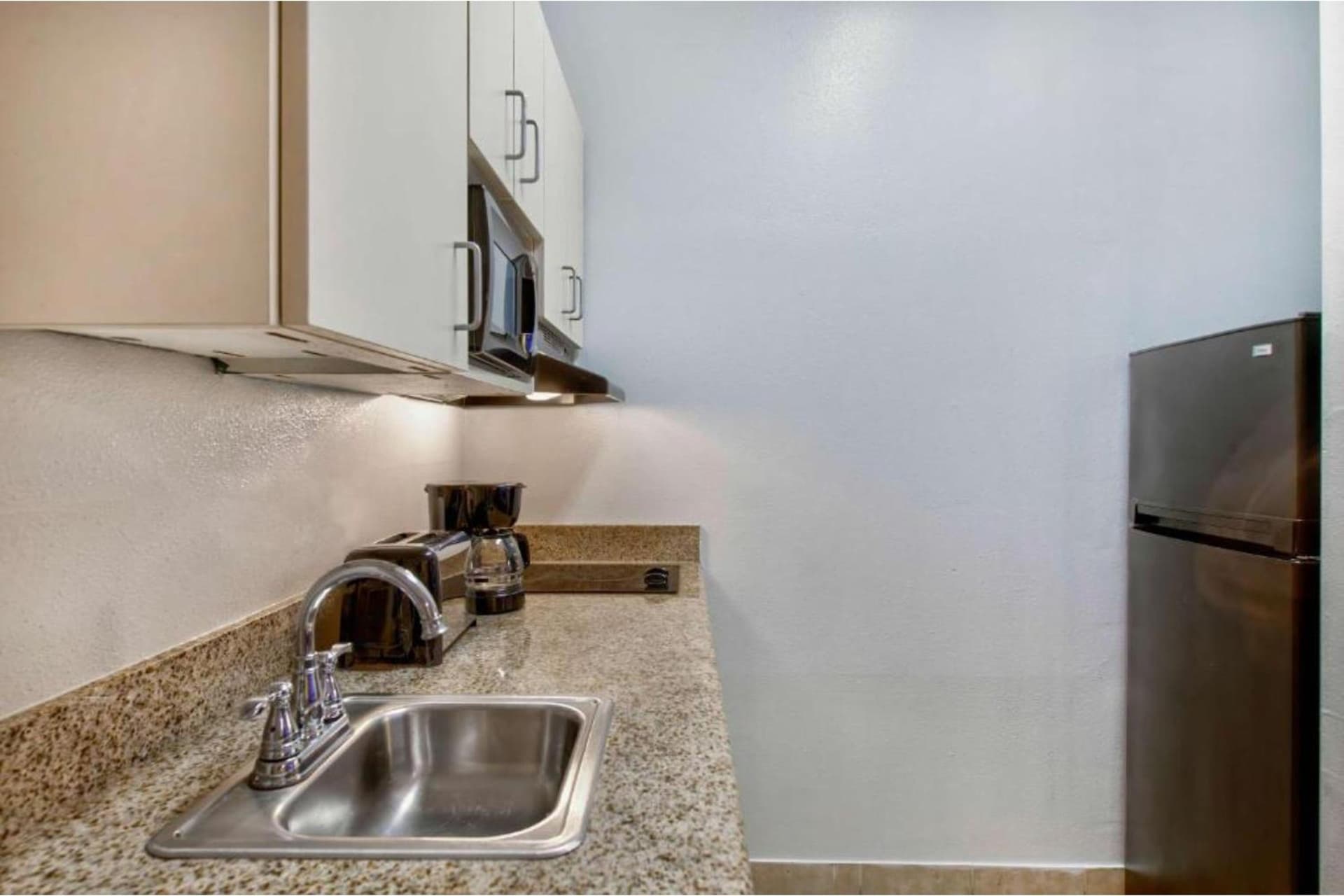 OYO Townhouse Beaumont Medical Center Area I-10 gallery photo in Beaumont, TX — image 17