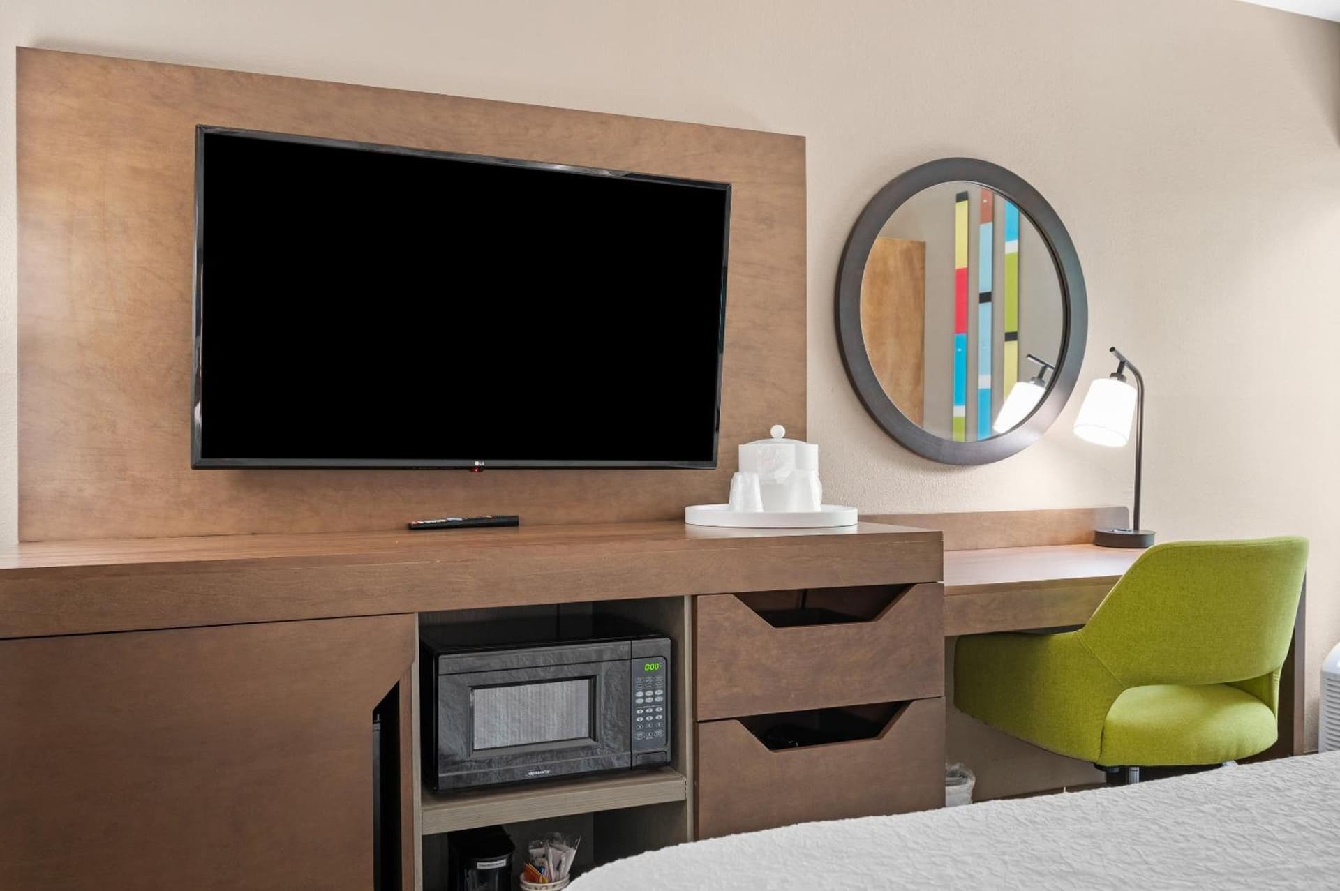 Hampton Inn Cleveland-Westlake gallery photo in Westlake, OH — image 30