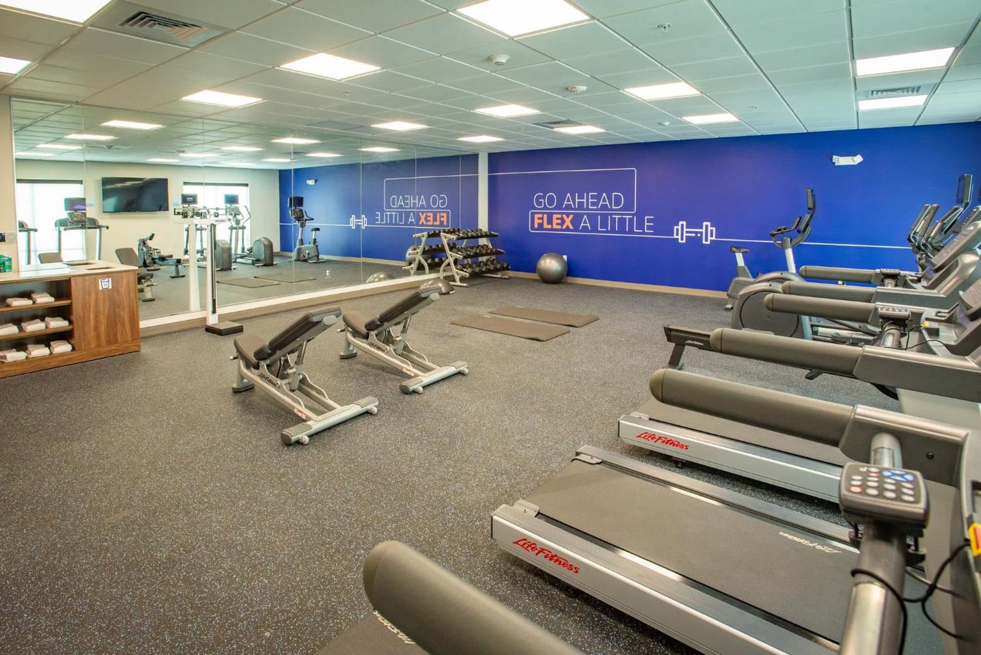 Holiday Inn Express & Suites Pensacola Airport North – I-10 by IHG gallery photo in Pensacola, FL — image 35