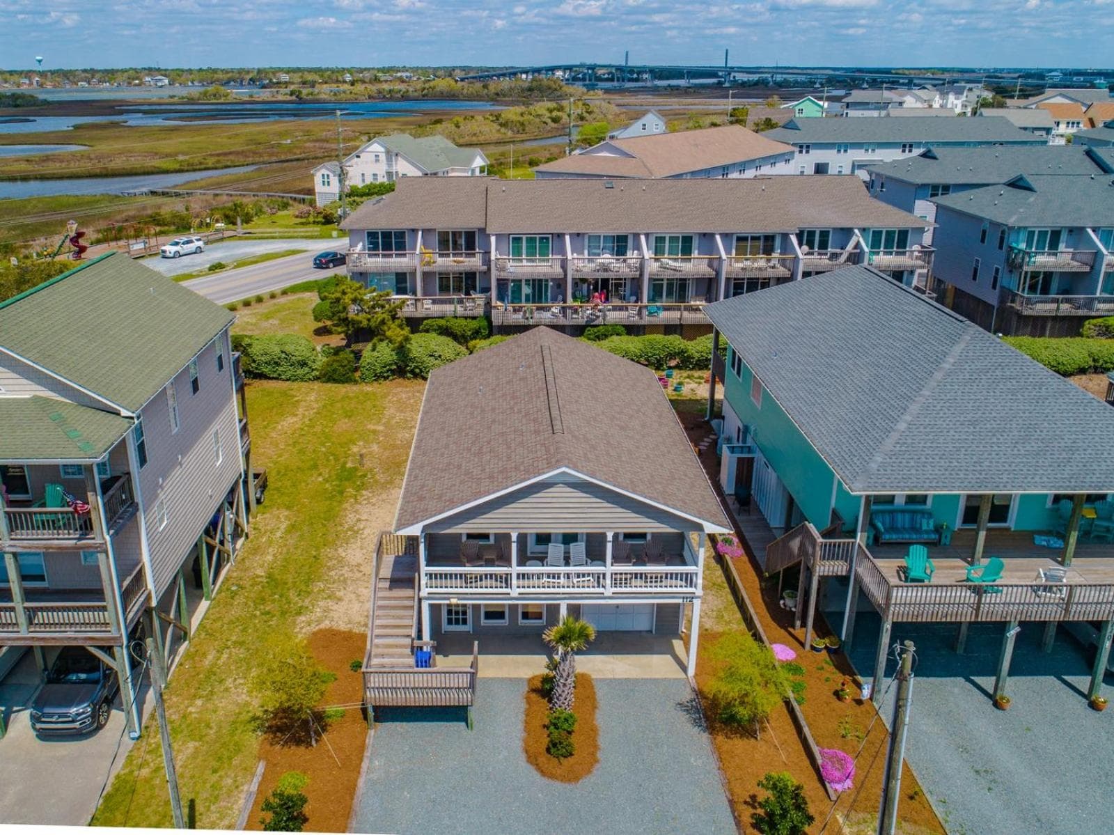 Destination interior in Surf City, NC — gallery photo 2