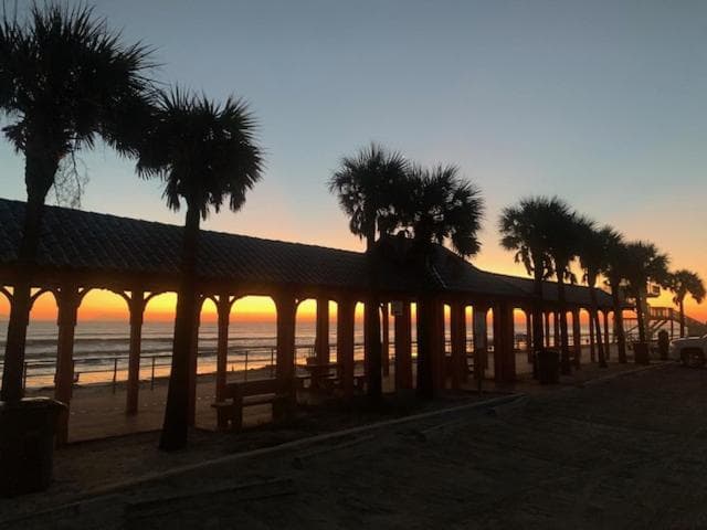 Seahorse Inn property views in New Smyrna Beach, FL — gallery photo 3