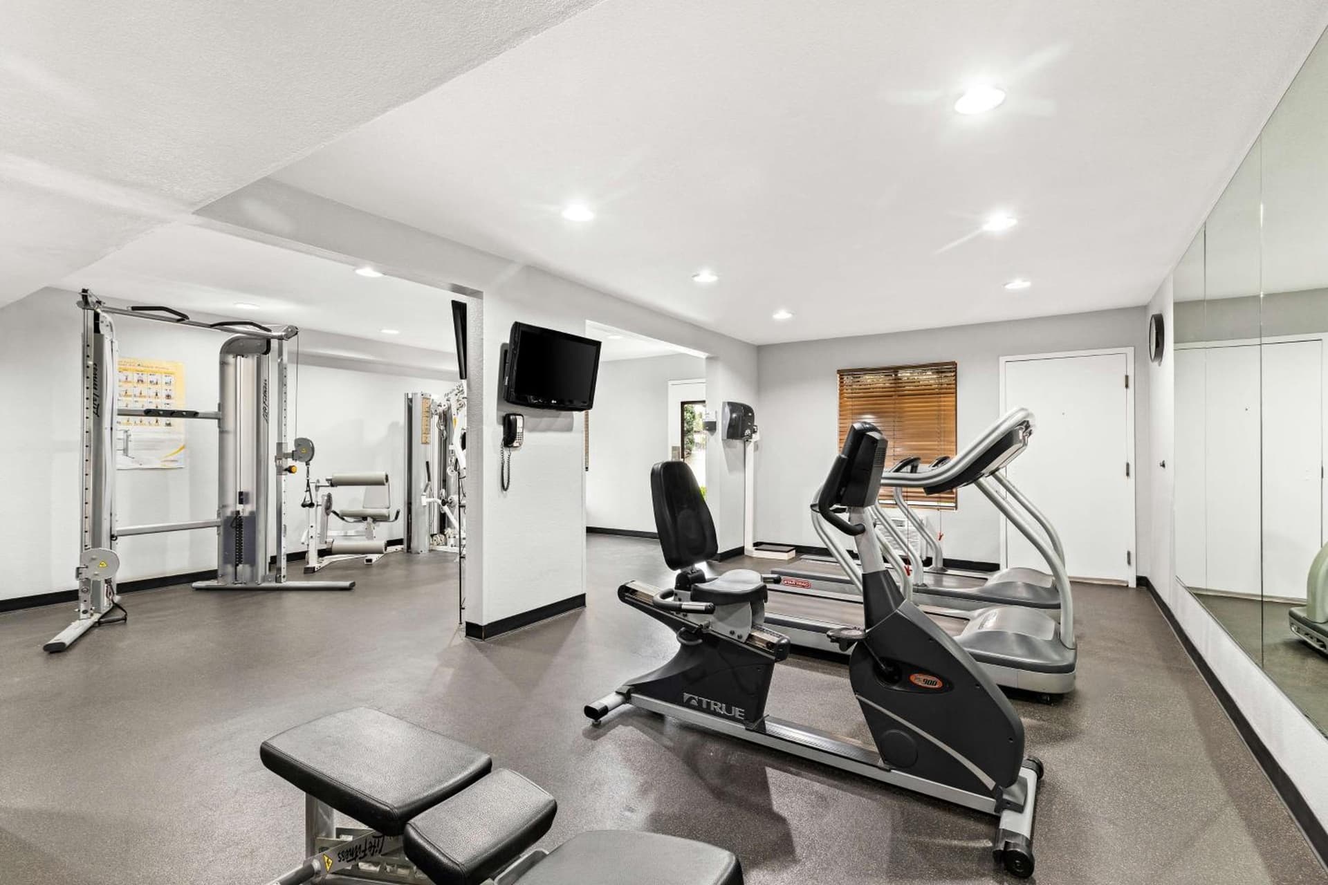 Best Western Chula Vista/Otay Valley Hotel gallery photo in Chula Vista, CA — image 24