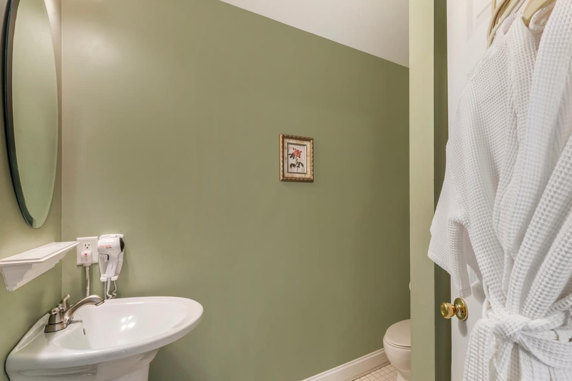 Essex Street Inn & Suites, an Ascend Collection Hotel gallery photo in Newburyport, MA — image 21