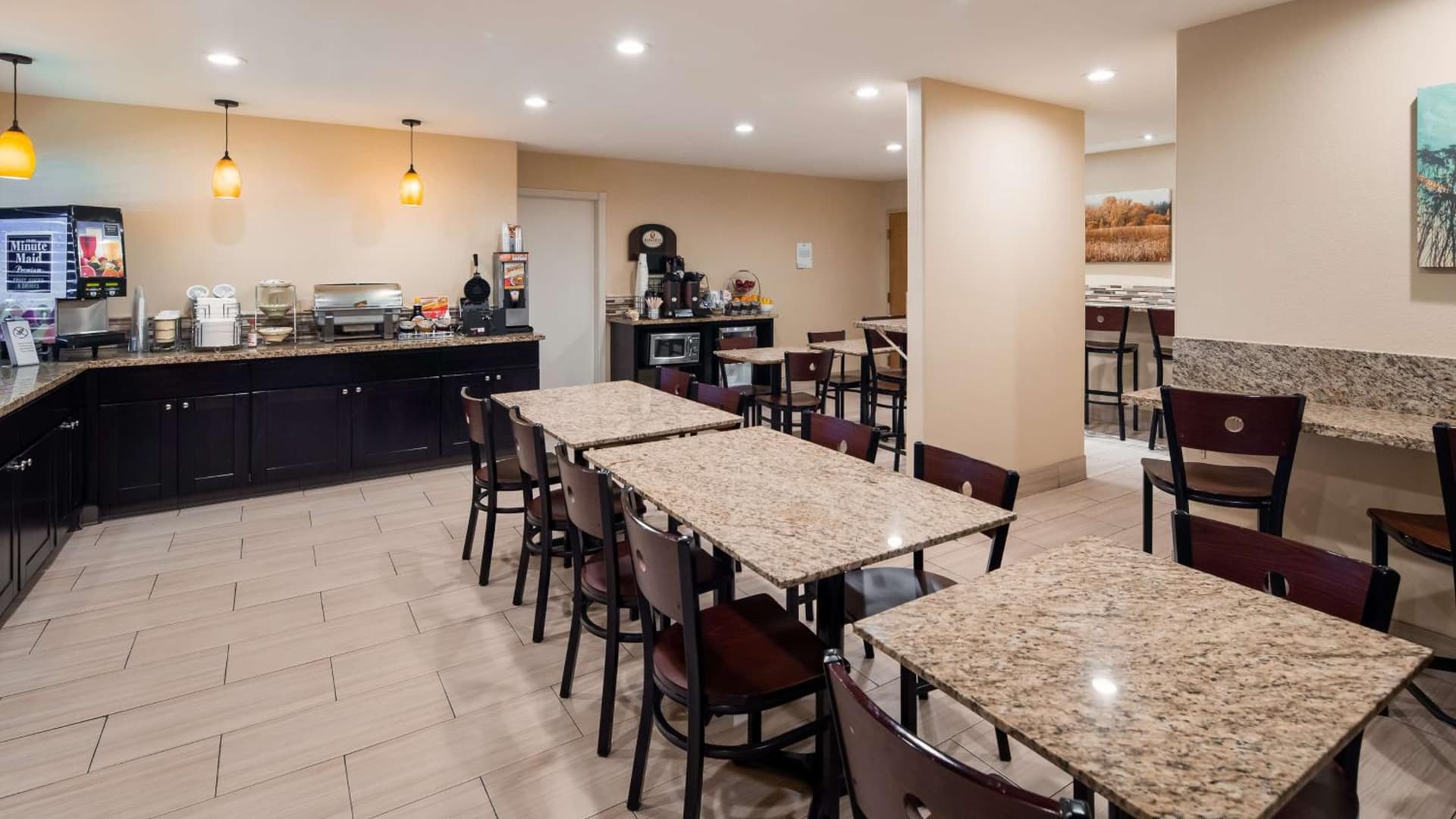Best Western PLUS Inn of Hayward gallery photo in Hayward, CA — image 13
