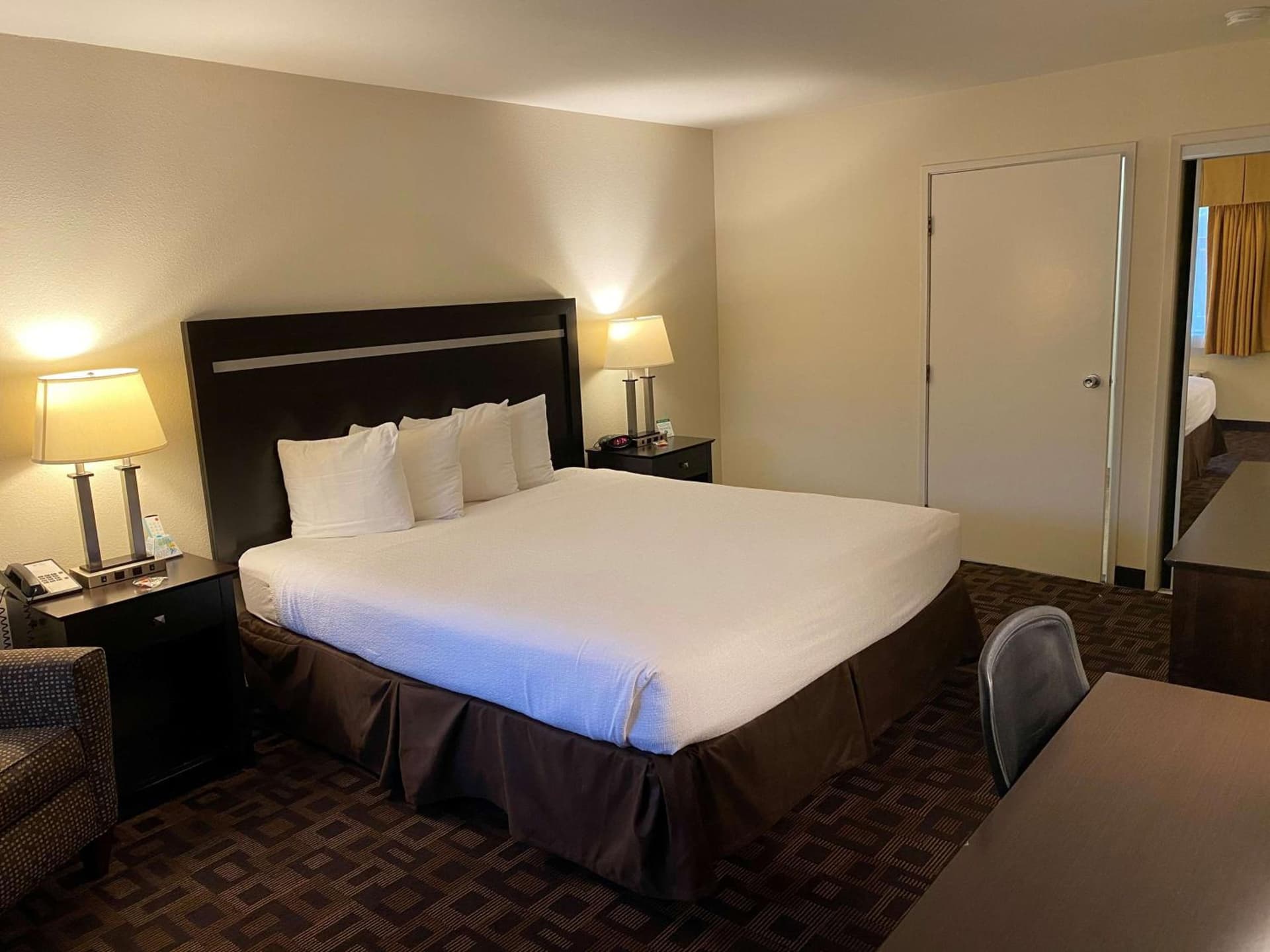 Best Western PLUS Inn of Hayward gallery photo in Hayward, CA — image 11