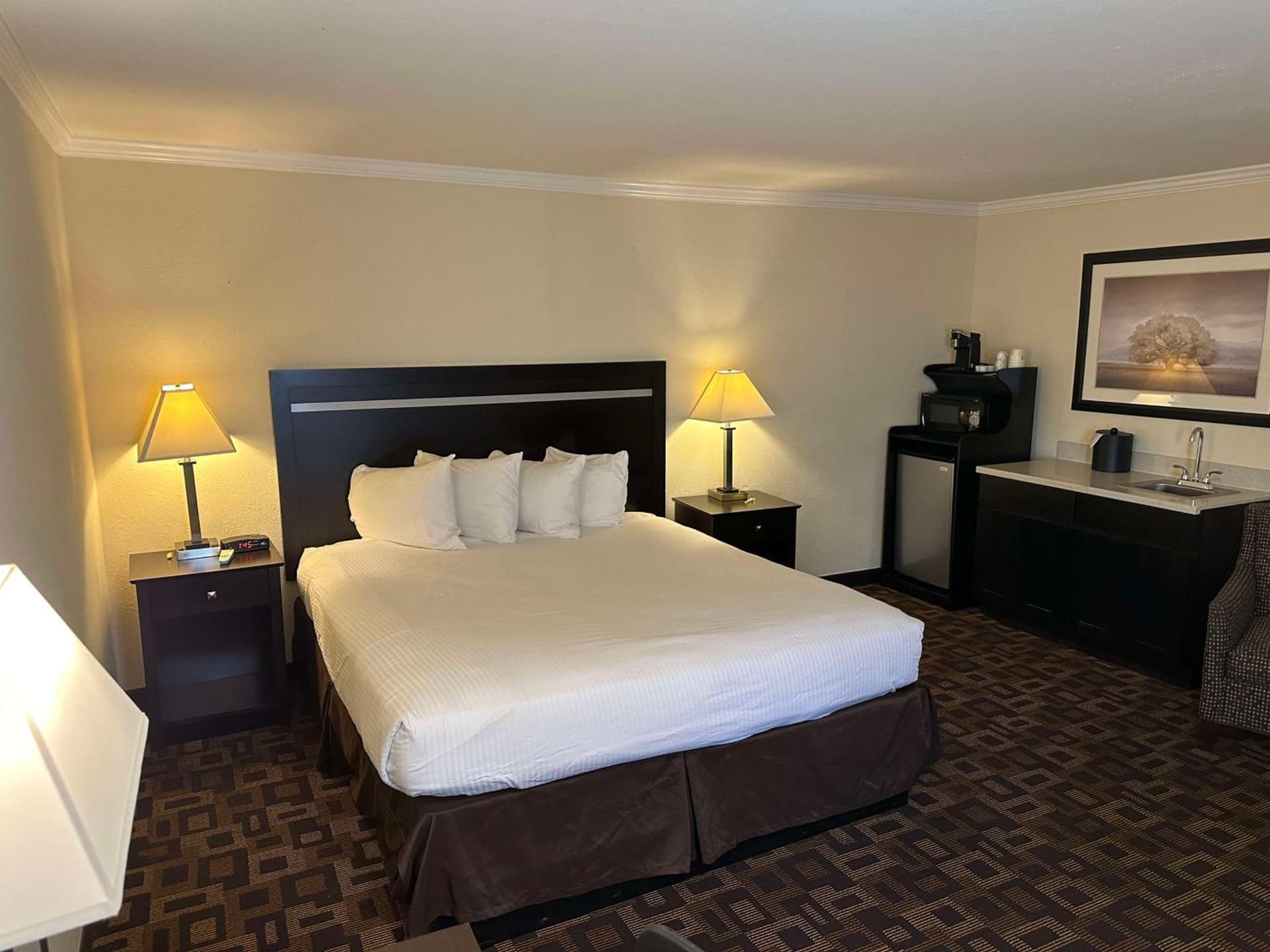 Best Western PLUS Inn of Hayward gallery photo in Hayward, CA — image 9
