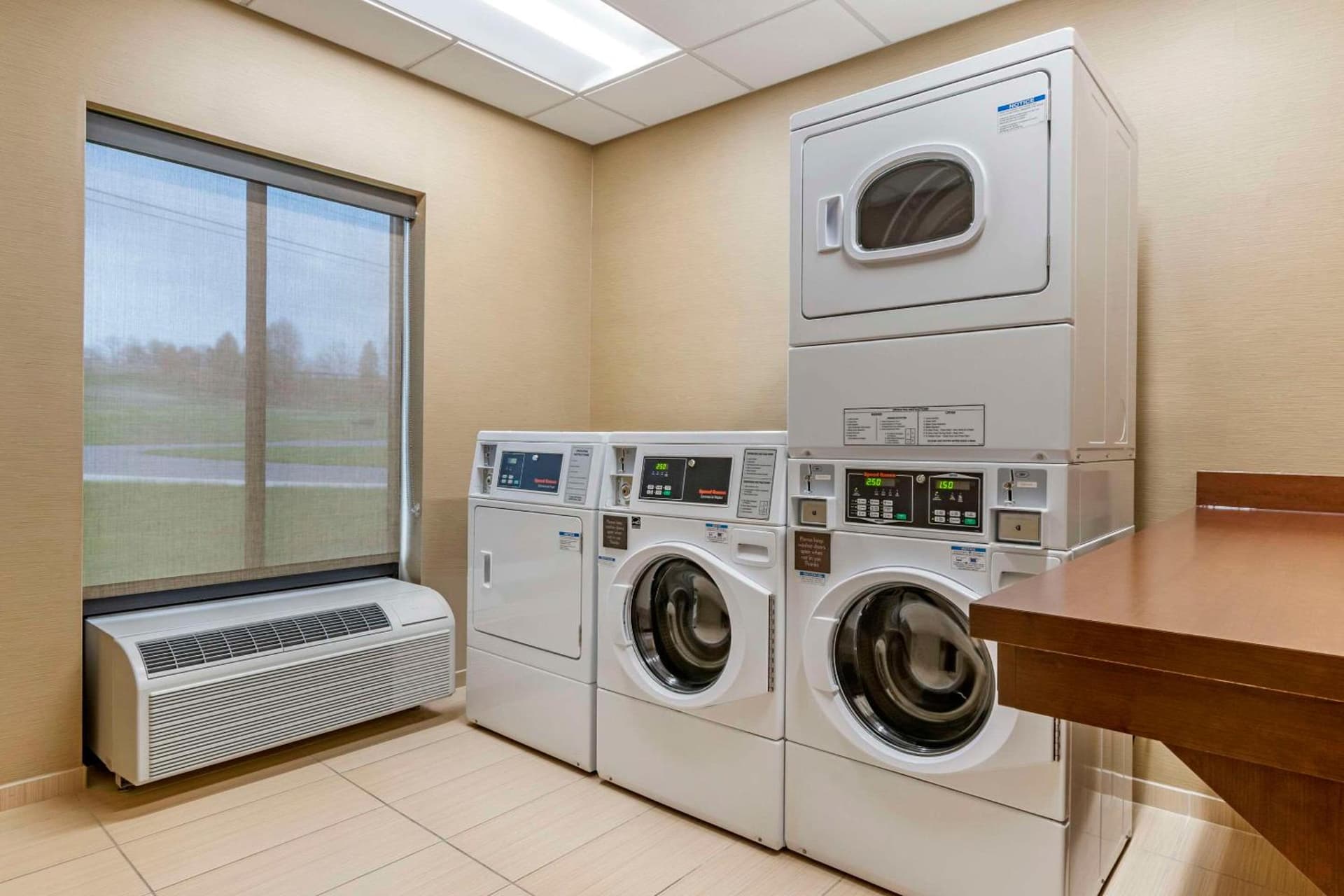 Comfort Suites Manheim - Lancaster gallery photo in Manheim, PA — image 39