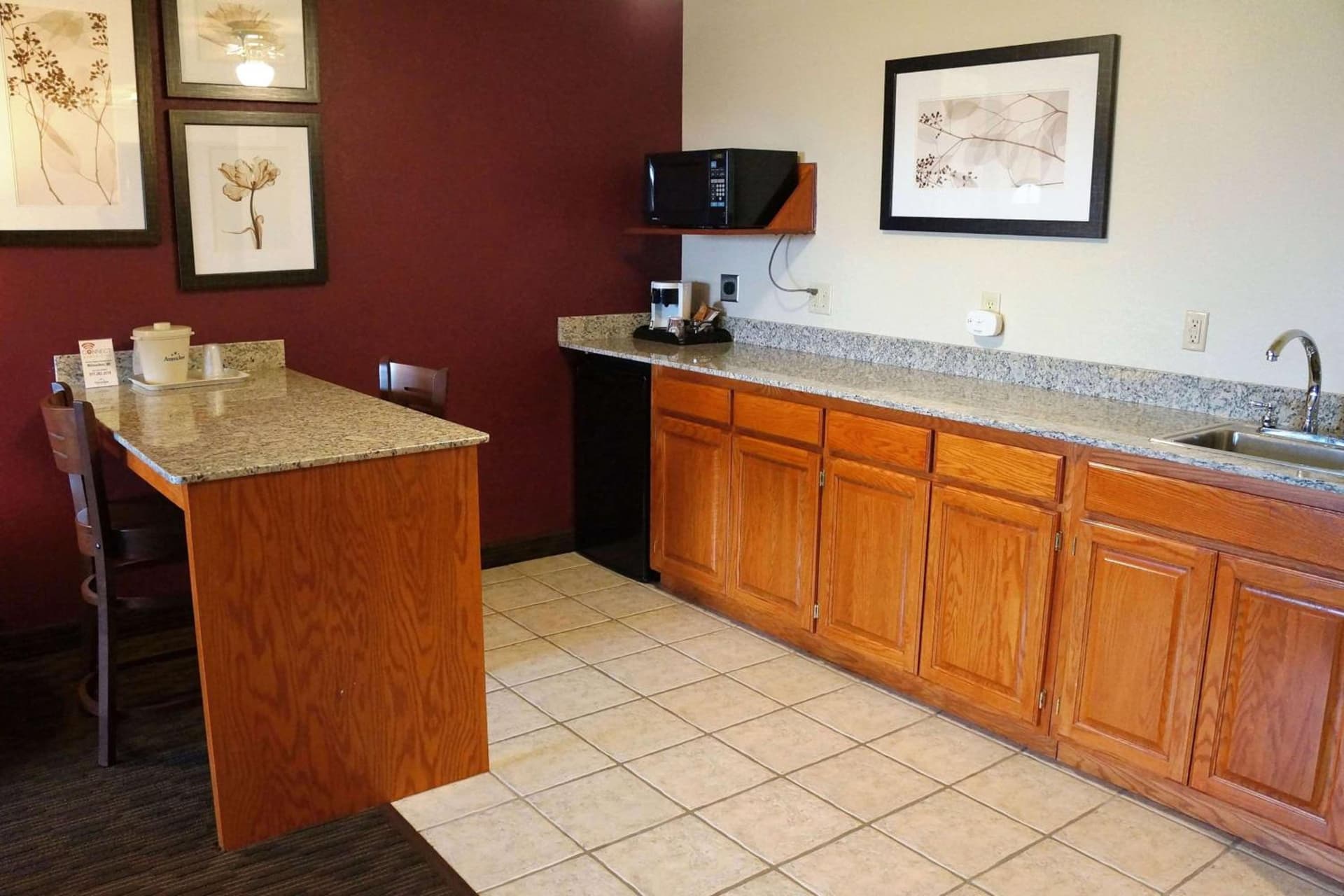 AmericInn by Wyndham Baldwin gallery photo in Baldwin, WI — image 7