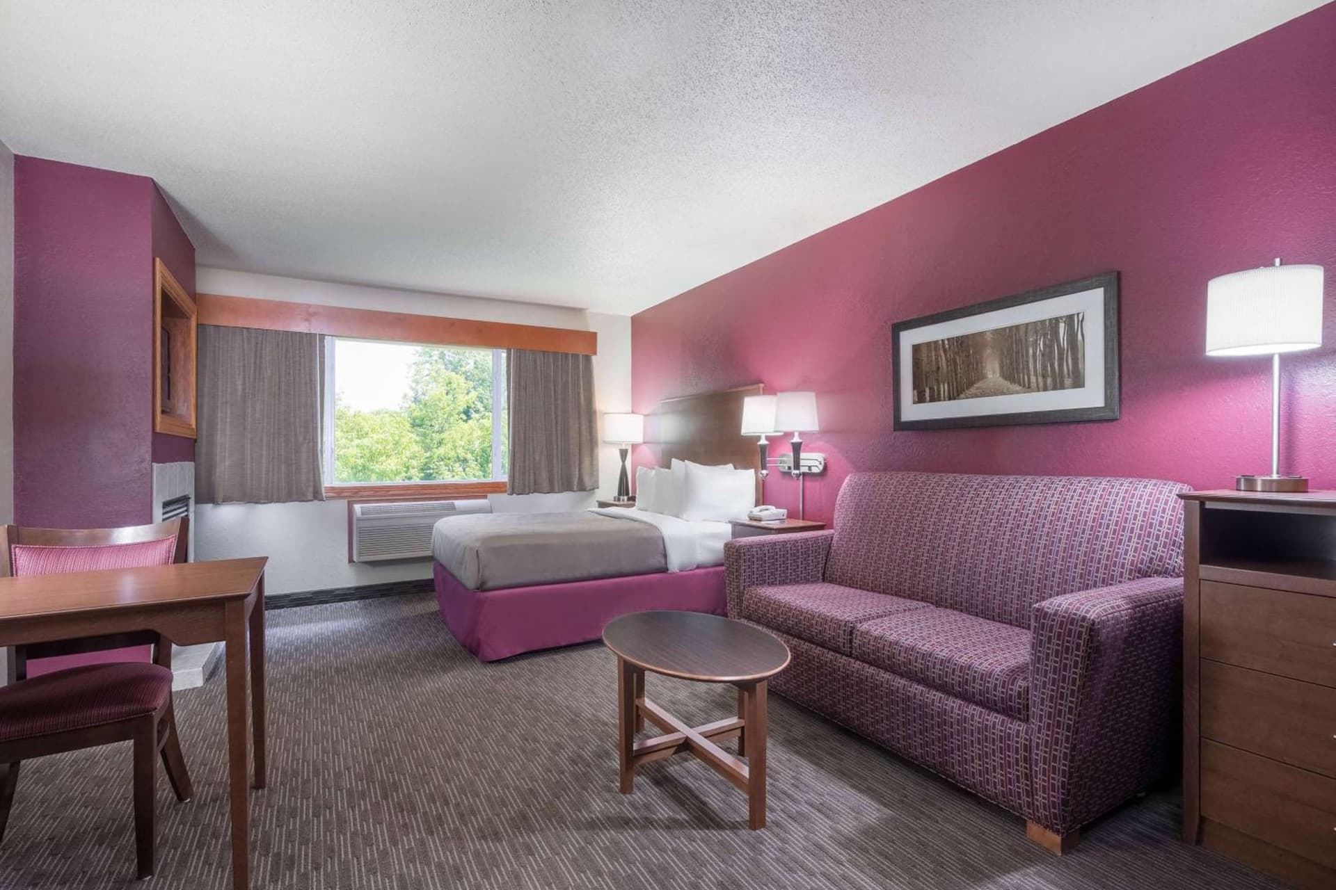 AmericInn by Wyndham Baldwin gallery photo in Baldwin, WI — image 18