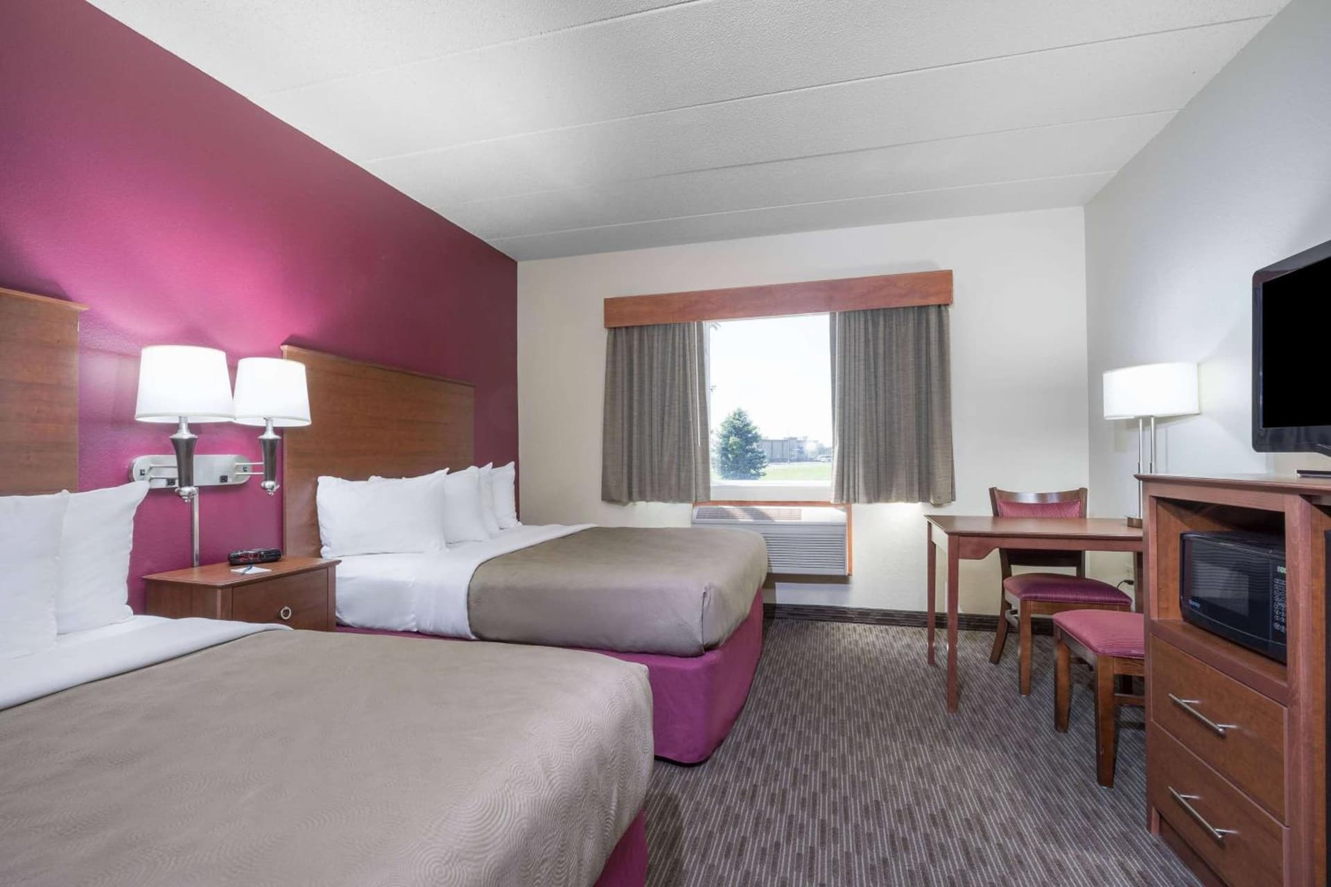 AmericInn by Wyndham Baldwin gallery photo in Baldwin, WI — image 43