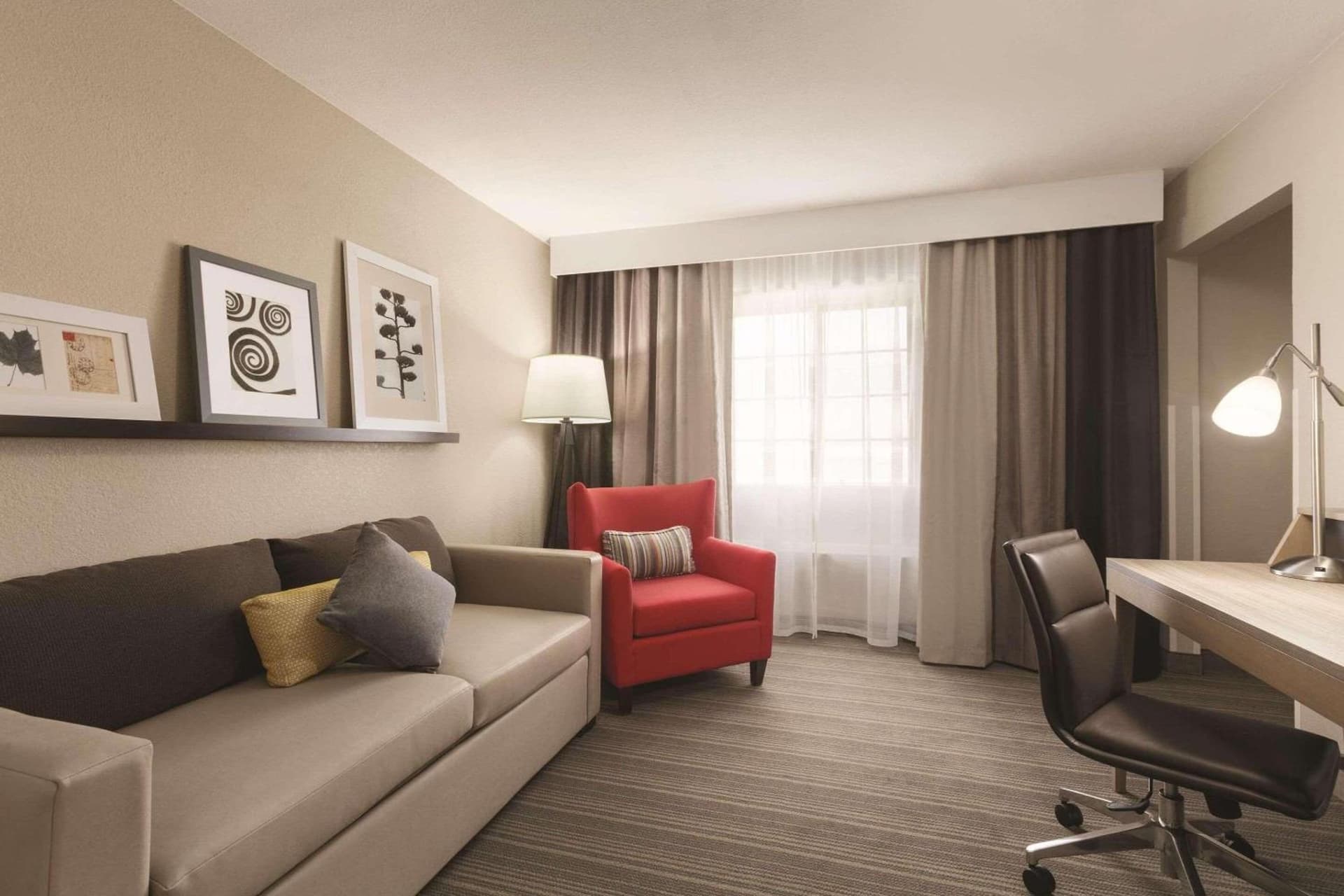 Country Inn & Suites by Radisson, Bakersfield, CA gallery photo in Bakersfield, CA — image 56