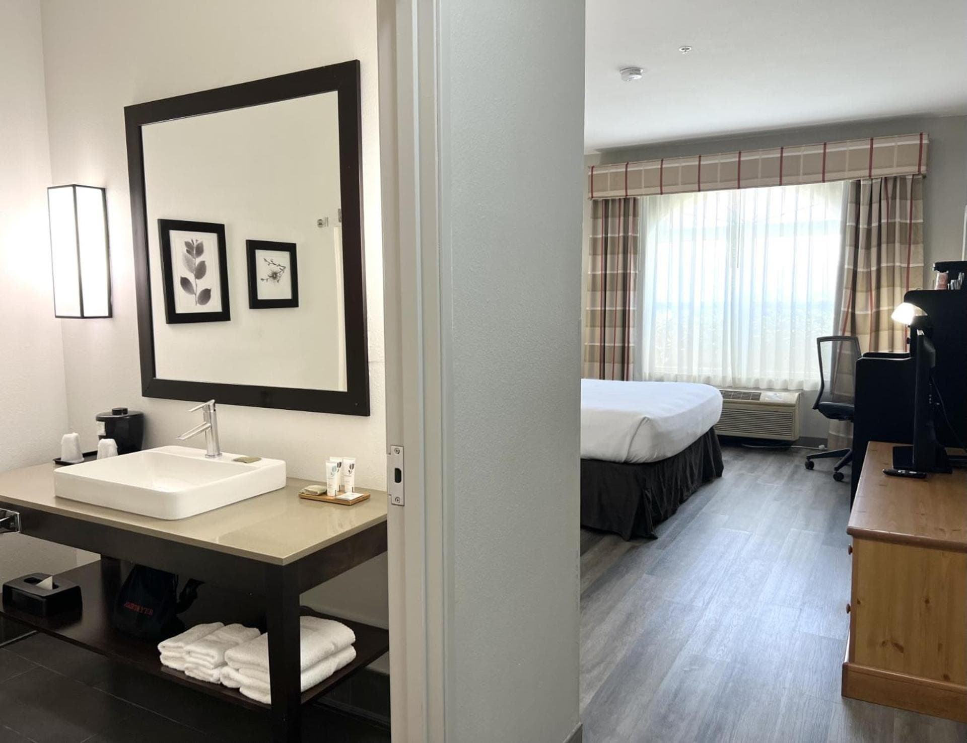 Country Inn & Suites by Radisson, Tucson Airport, AZ gallery photo in Tucson, AZ — image 22