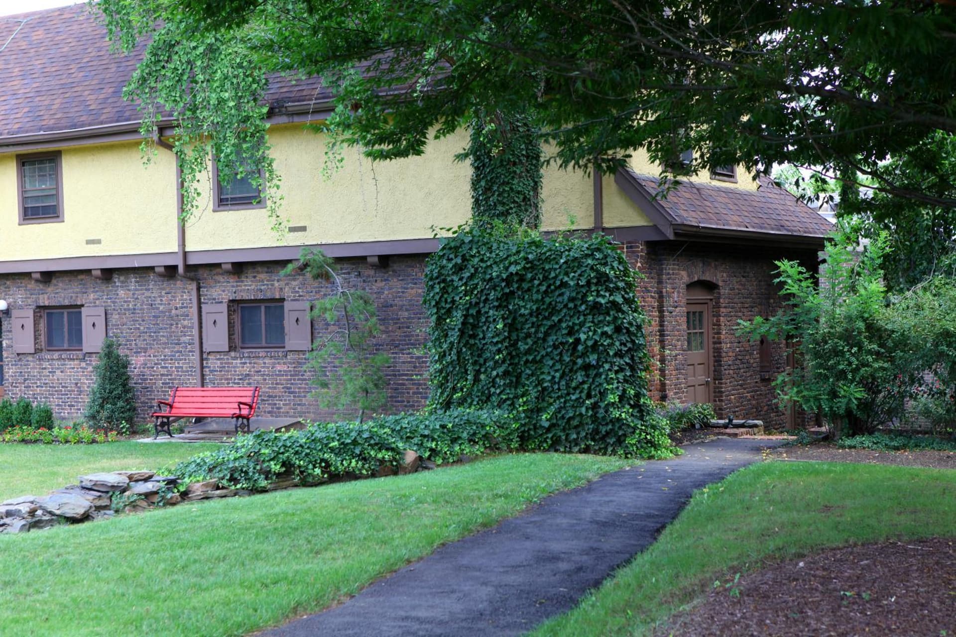 Rutgers University Inn and Conference Center gallery photo in New Brunswick, NJ — image 8