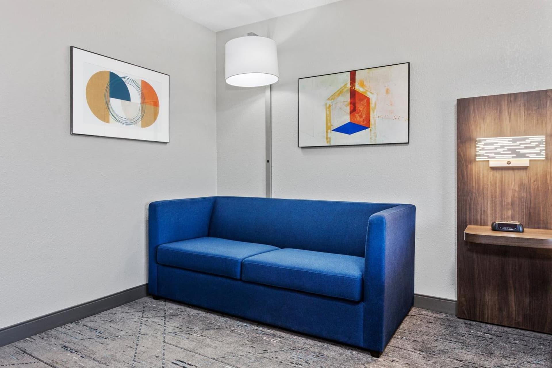 Holiday Inn Express Hotel & Suites Chicago-Algonquin by IHG gallery photo in Algonquin, IL — image 59
