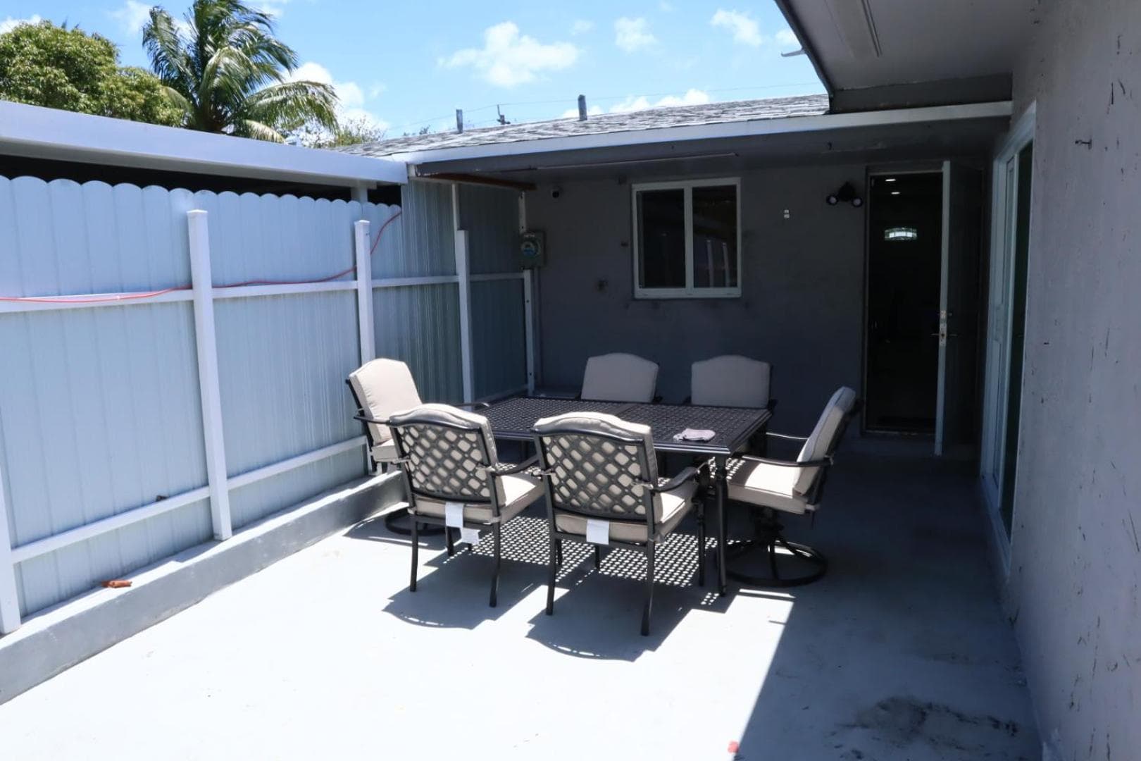 Hard Rock Stadium Home featured exterior or lobby in Miami Gardens, FL — similar hotel