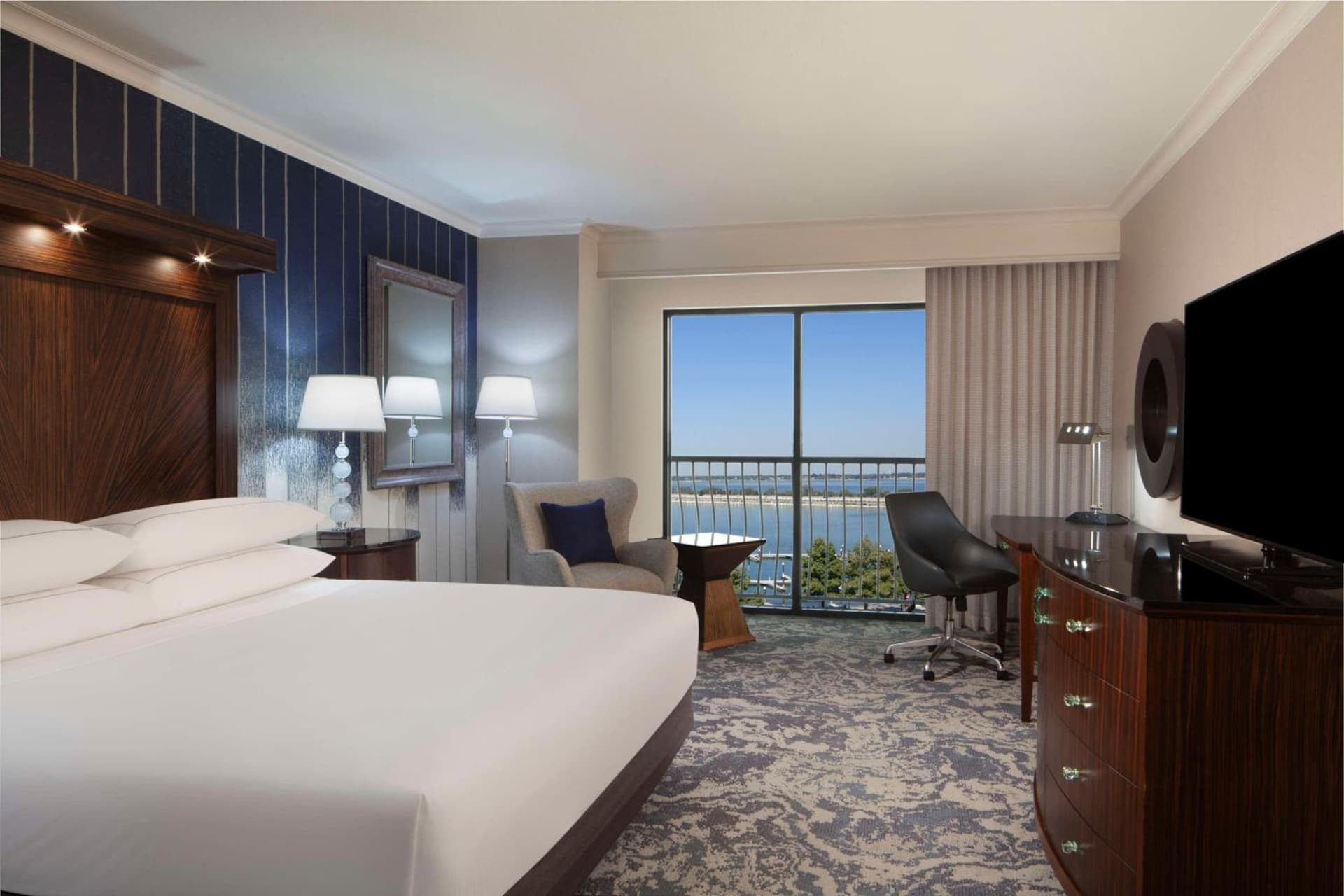 Hilton Dallas/Rockwall Lakefront Hotel gallery photo in Rockwall, TX — image 17