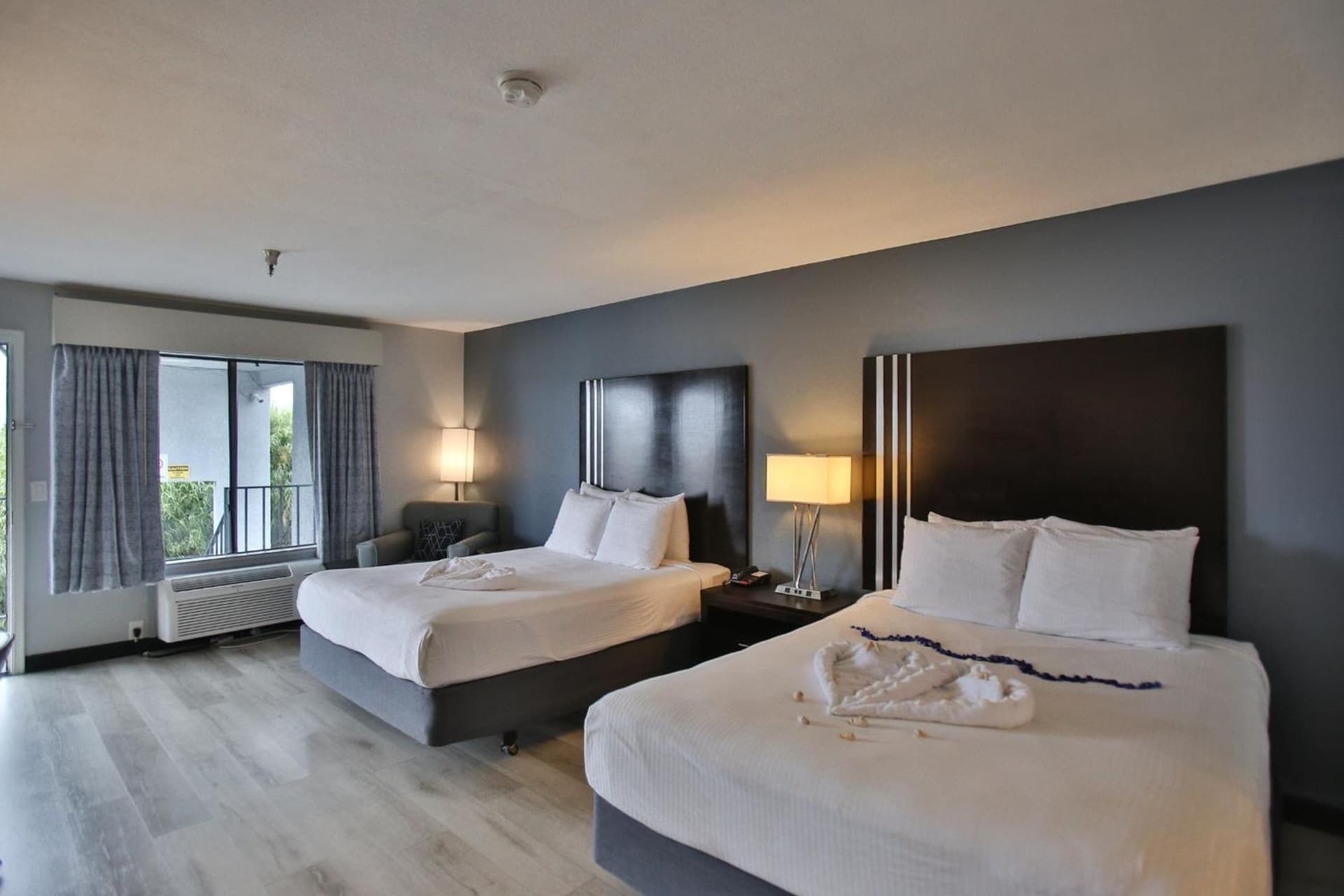 Best Western Surf City gallery photo in Huntington Beach, CA — image 39