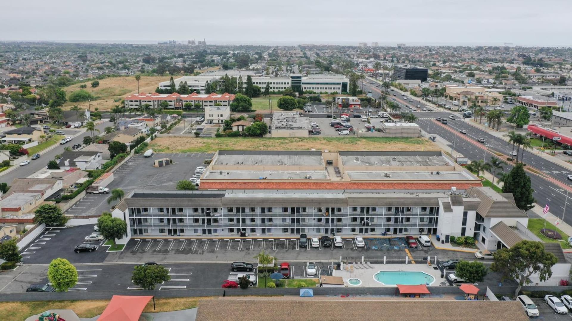 Best Western Surf City gallery photo in Huntington Beach, CA — image 5