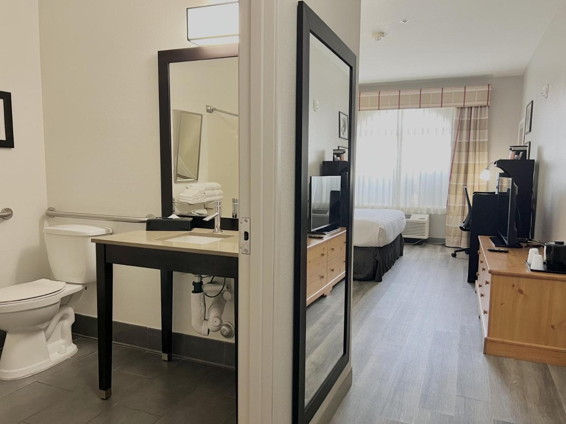 Country Inn & Suites by Radisson, Tucson Airport, AZ gallery photo in Tucson, AZ — image 7
