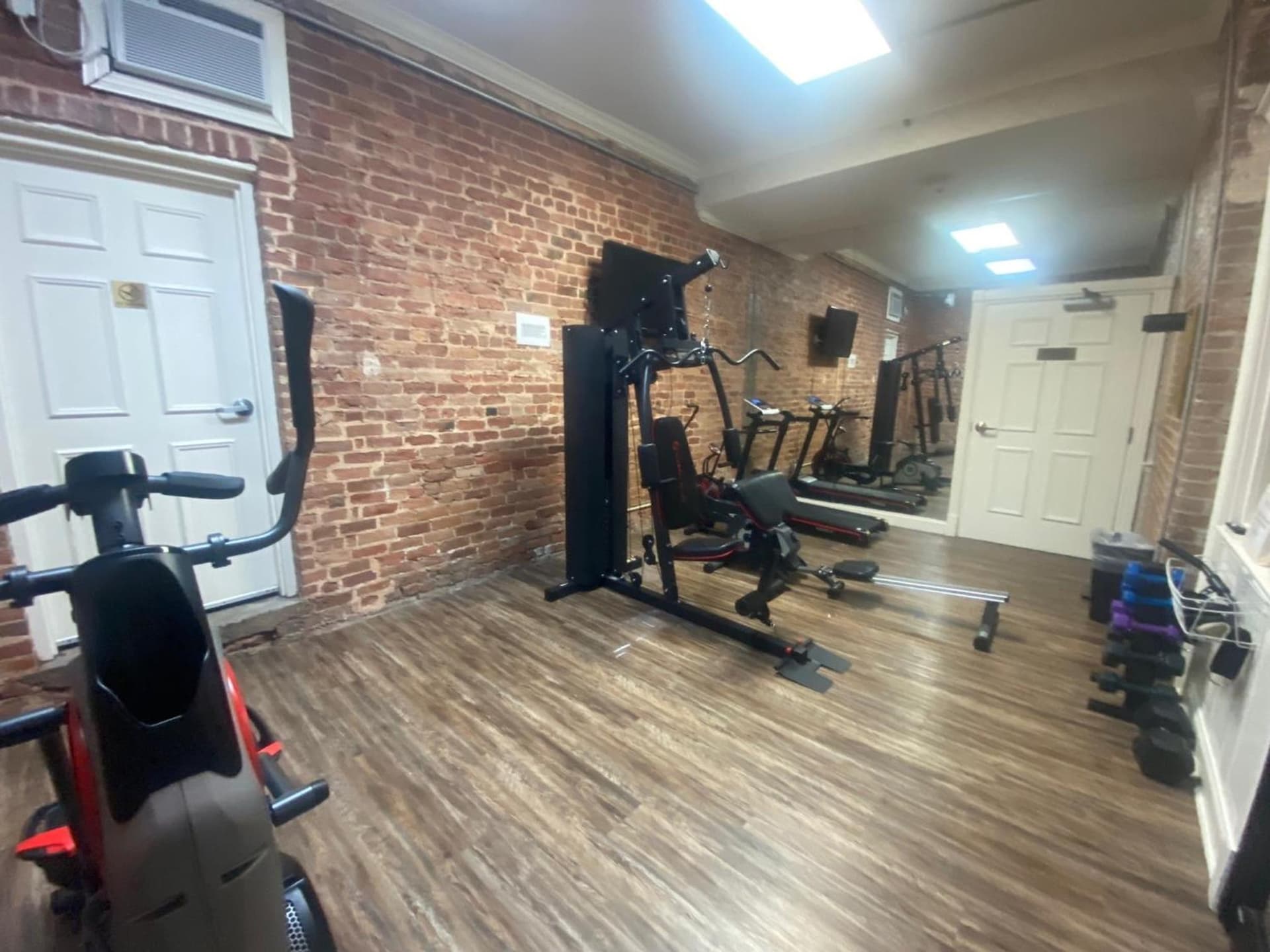 Quarter House Suites gallery photo in New Orleans, LA — image 12