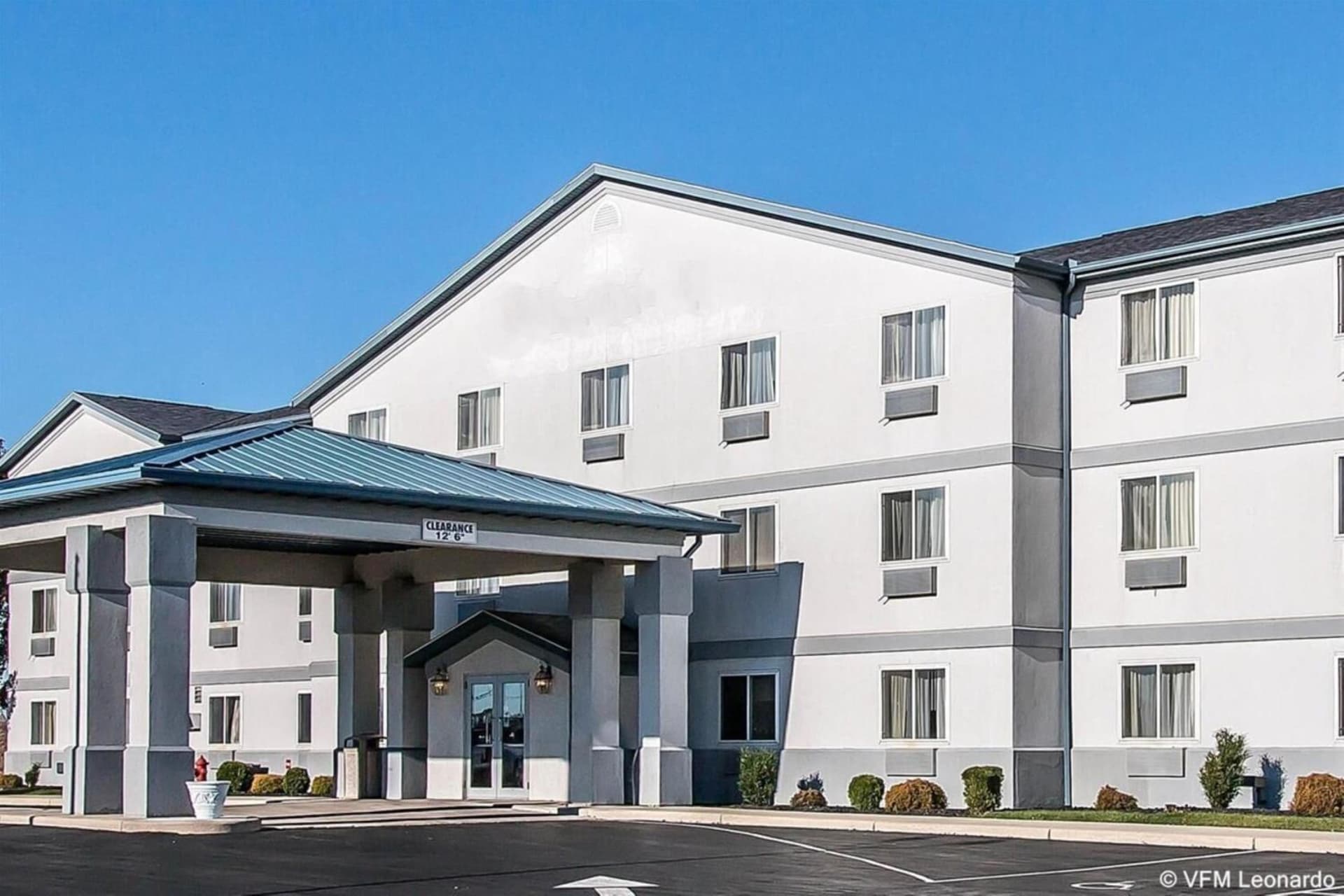 Holiday Inn Express Bluffton by IHG featured exterior or lobby in Bluffton, OH — similar hotel