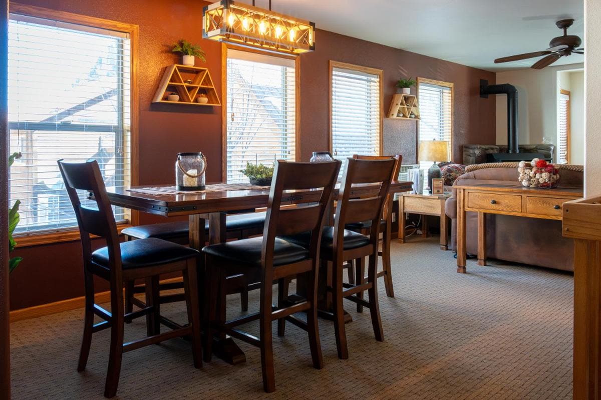 Alpenglow Three Bedroom Two Bath – A15 featured exterior or lobby in Ouray, CO — similar hotel