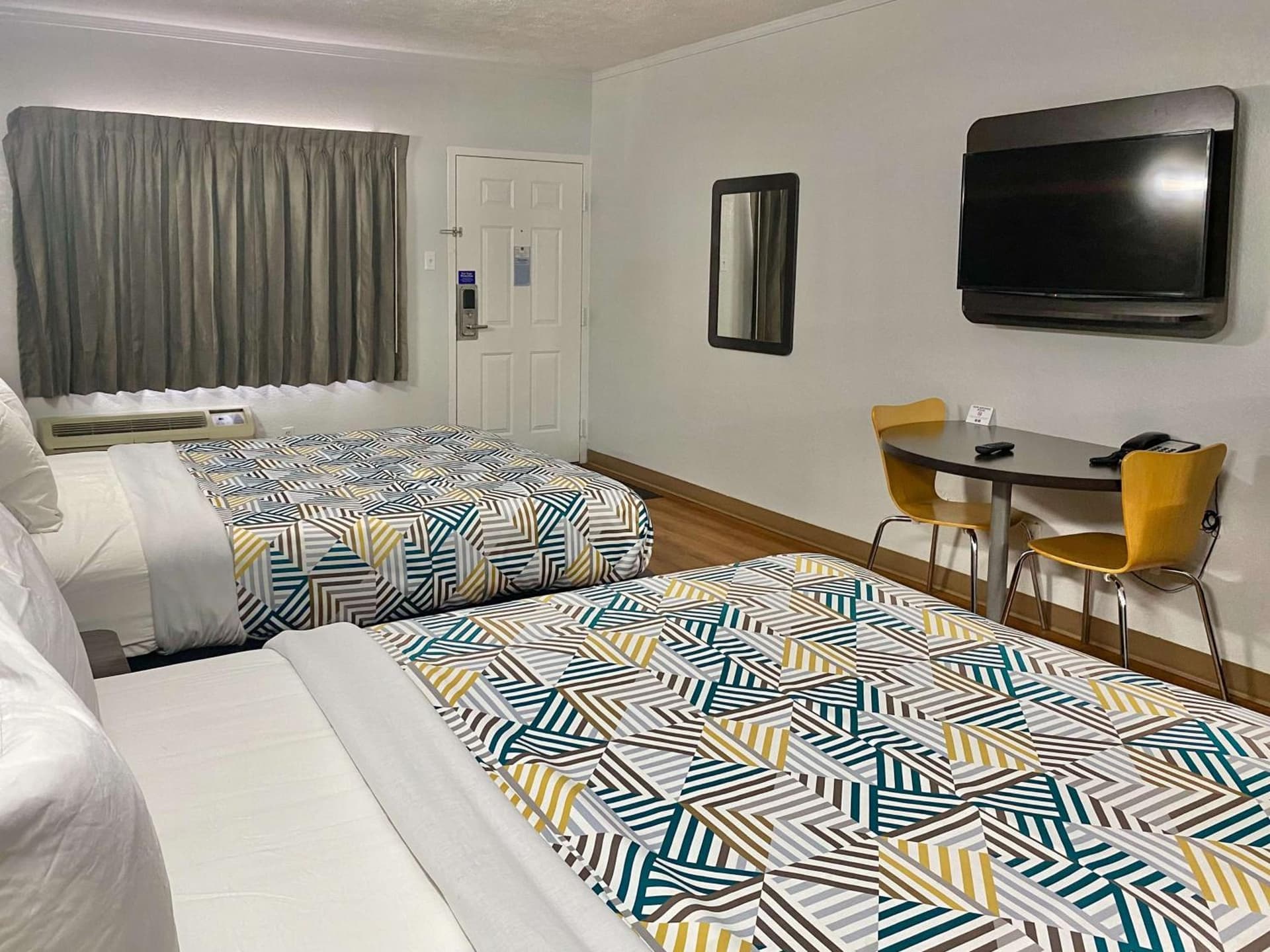 Motel 6-Huntington, WV gallery photo in Huntington, WV — image 17