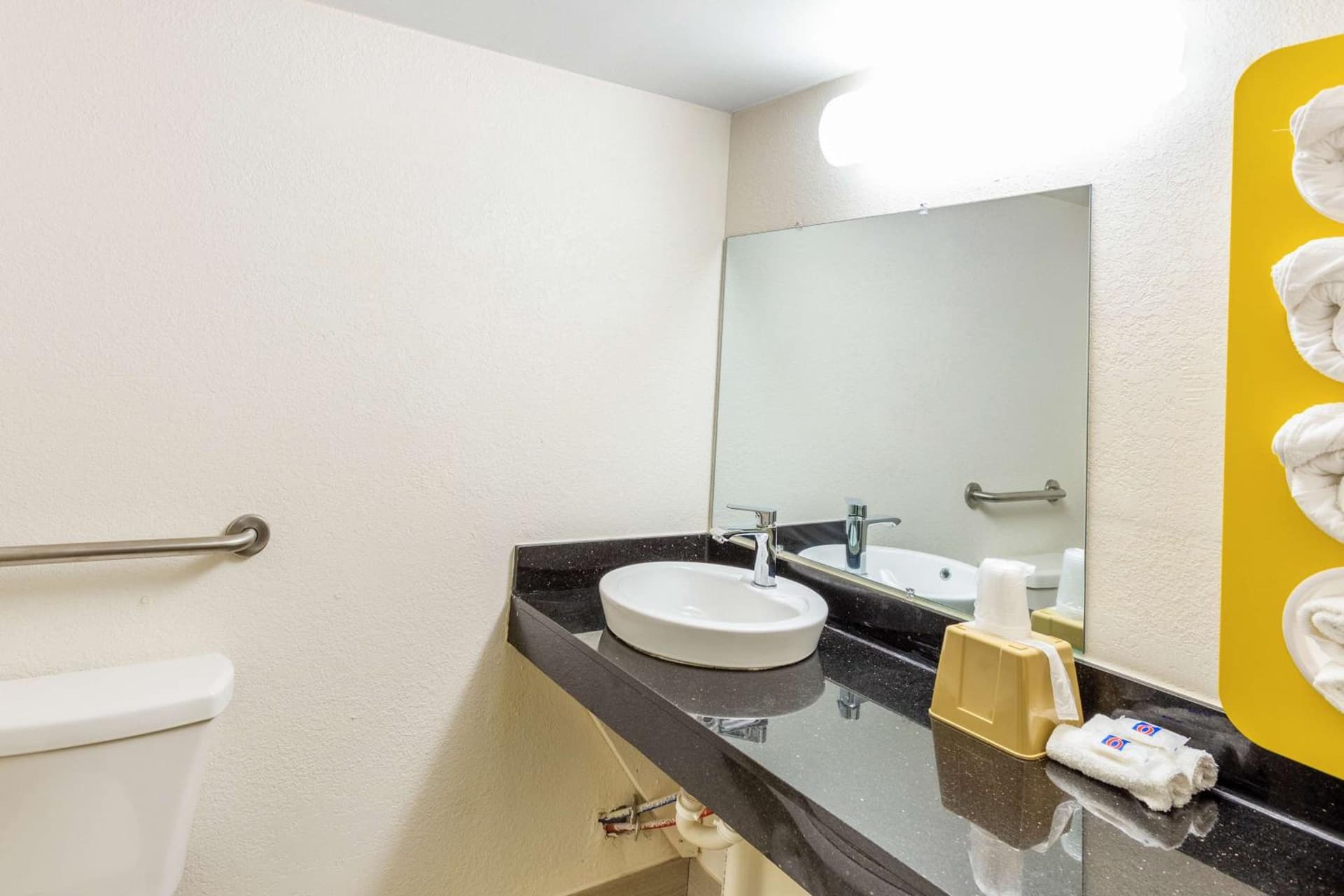 Motel 6-Huntington, WV gallery photo in Huntington, WV — image 18