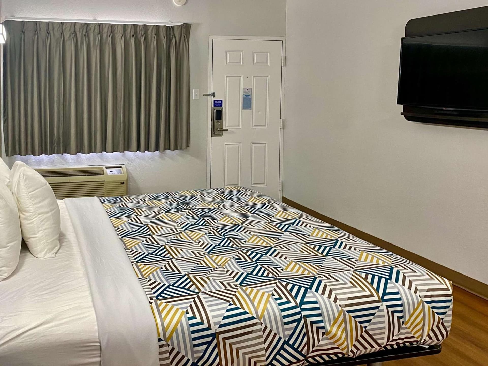 Motel 6-Huntington, WV gallery photo in Huntington, WV — image 20
