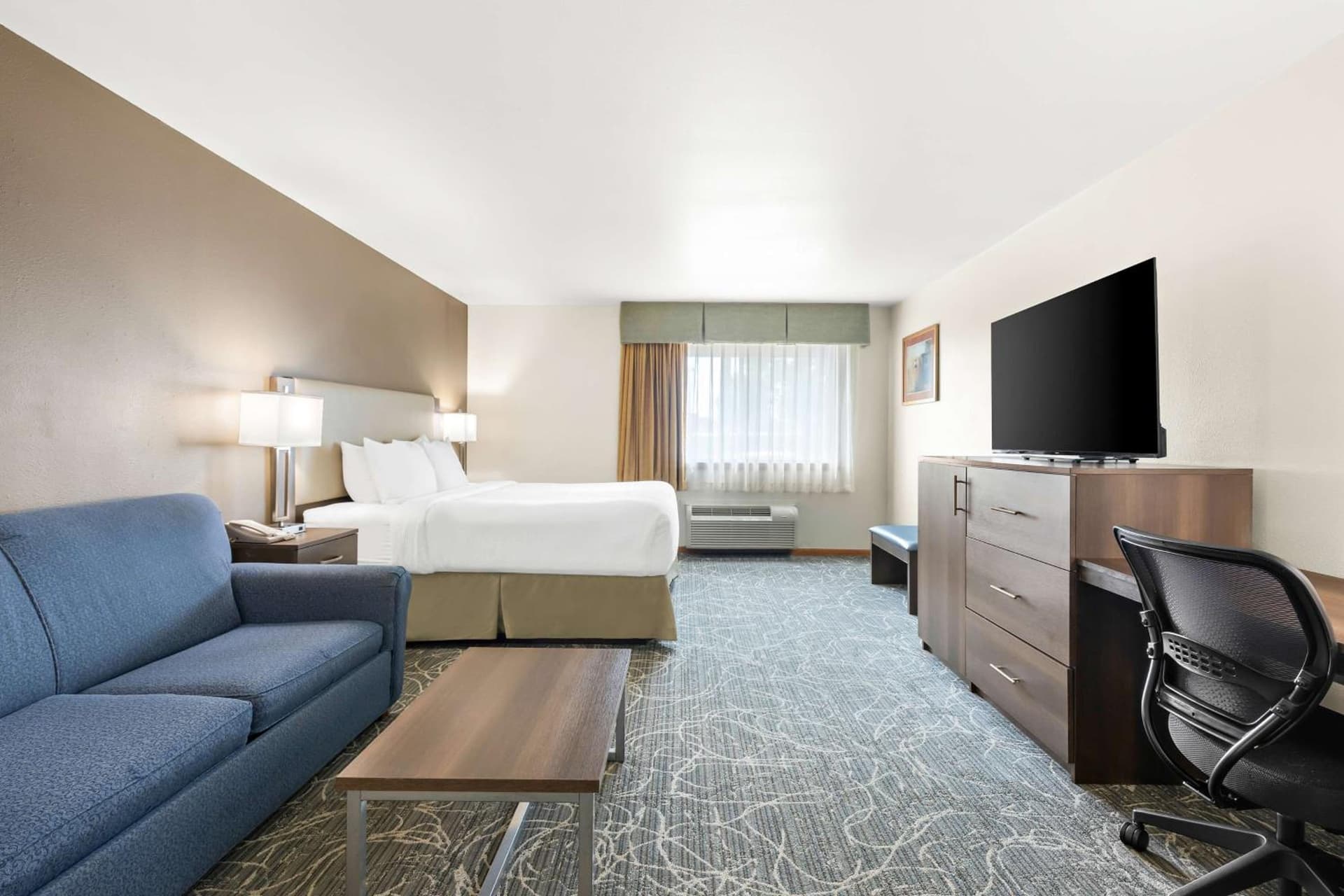 Best Western West Towne Suites gallery photo in Madison, WI — image 14