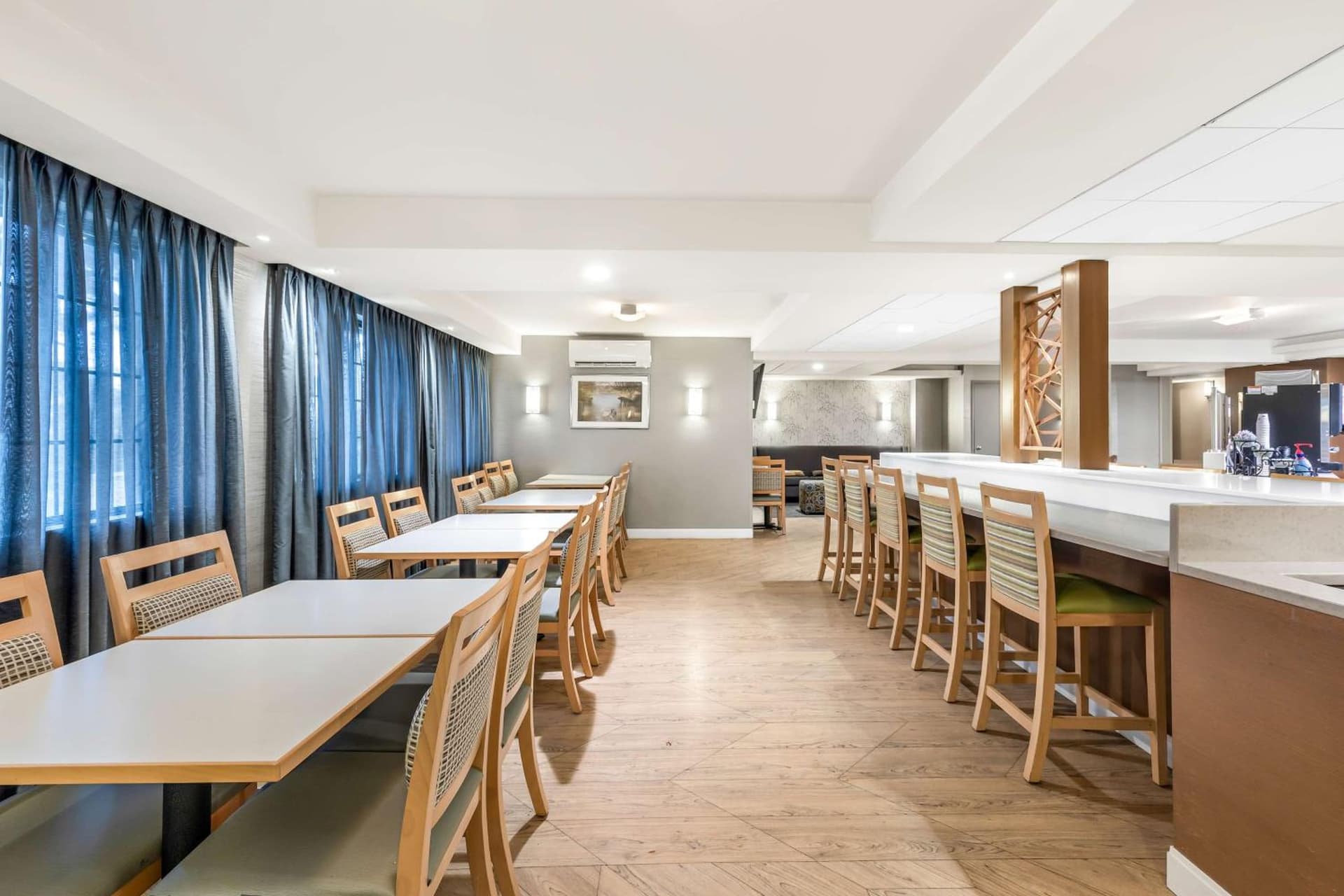 Best Western West Towne Suites gallery photo in Madison, WI — image 41