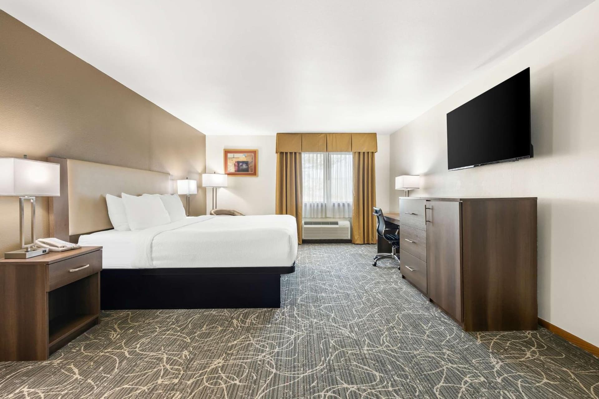 Best Western West Towne Suites gallery photo in Madison, WI — image 16