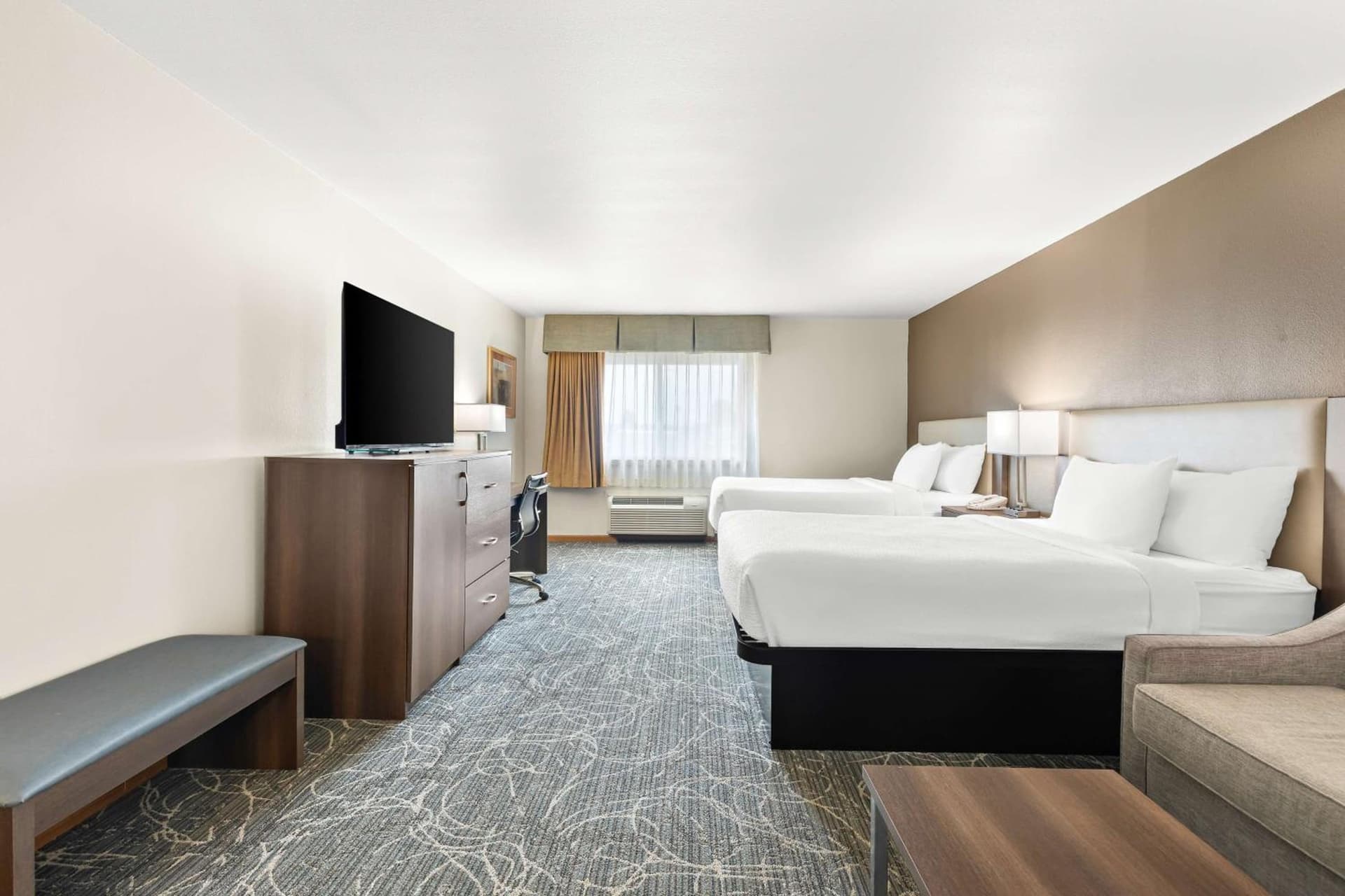 Best Western West Towne Suites gallery photo in Madison, WI — image 8