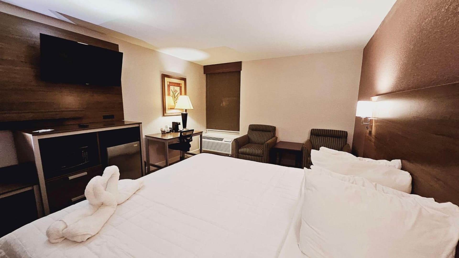 Best Western Hopkinsville KY - BRAND NEW ROOMS gallery photo in Hopkinsville, KY — image 4