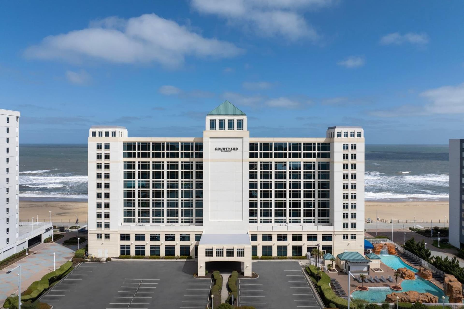 Courtyard by Marriott Virginia Beach Oceanfront North 37th Street property views in Virginia Beach, VA — gallery photo 3