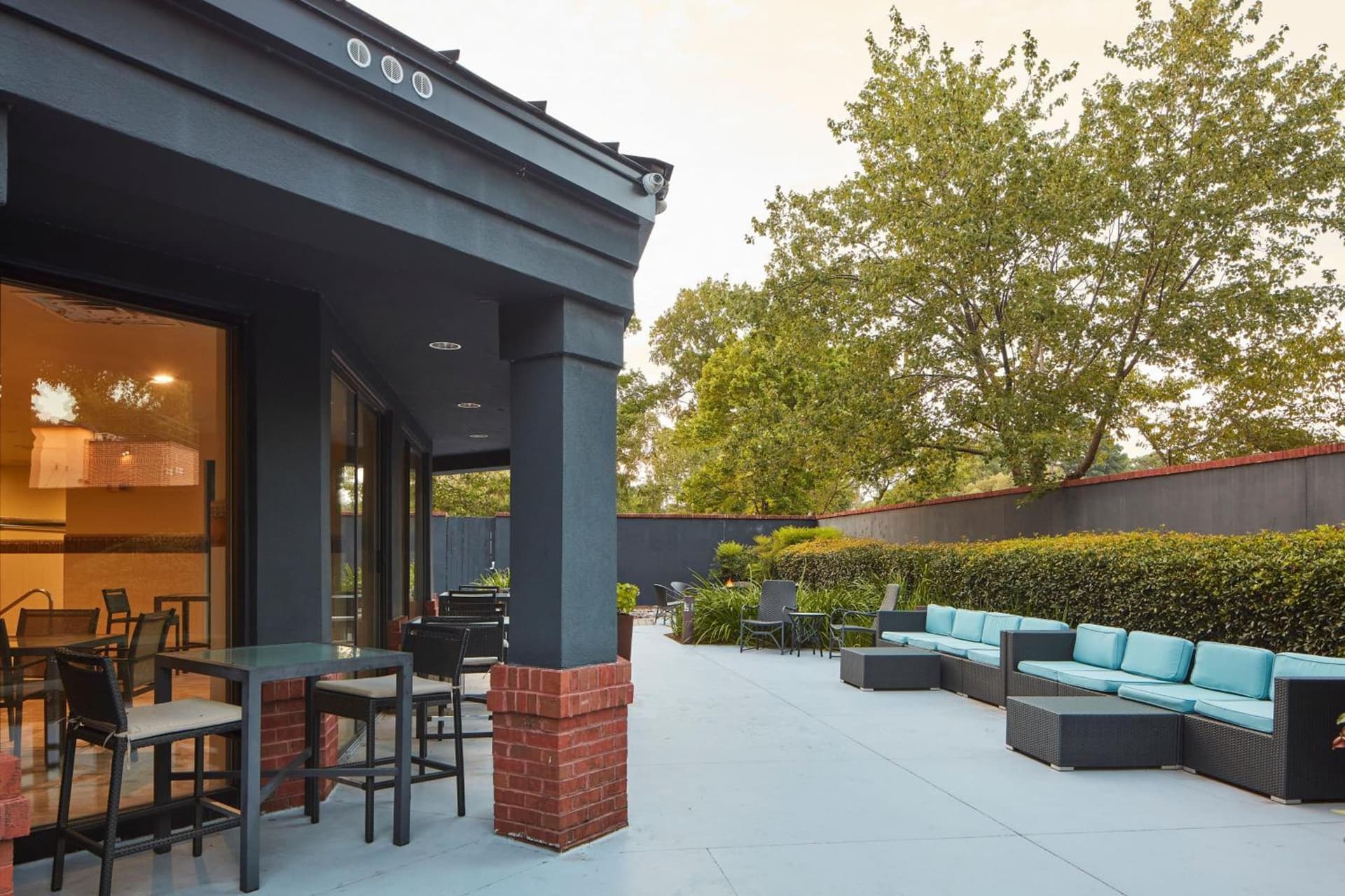 Courtyard Newport News Yorktown gallery photo in Newport News, VA — image 5