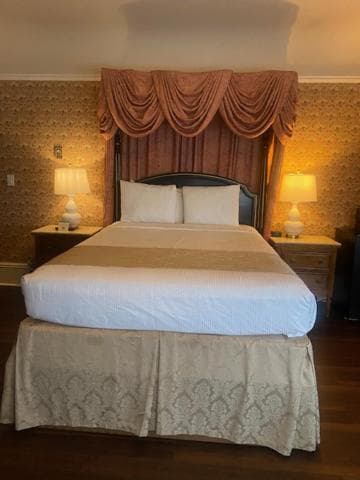 Hotel Majestic interior in San Francisco, CA — gallery photo 2