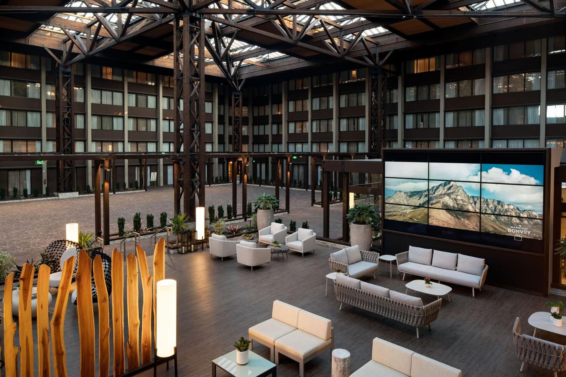 Seattle Airport Marriott gallery photo in SeaTac, WA — image 63