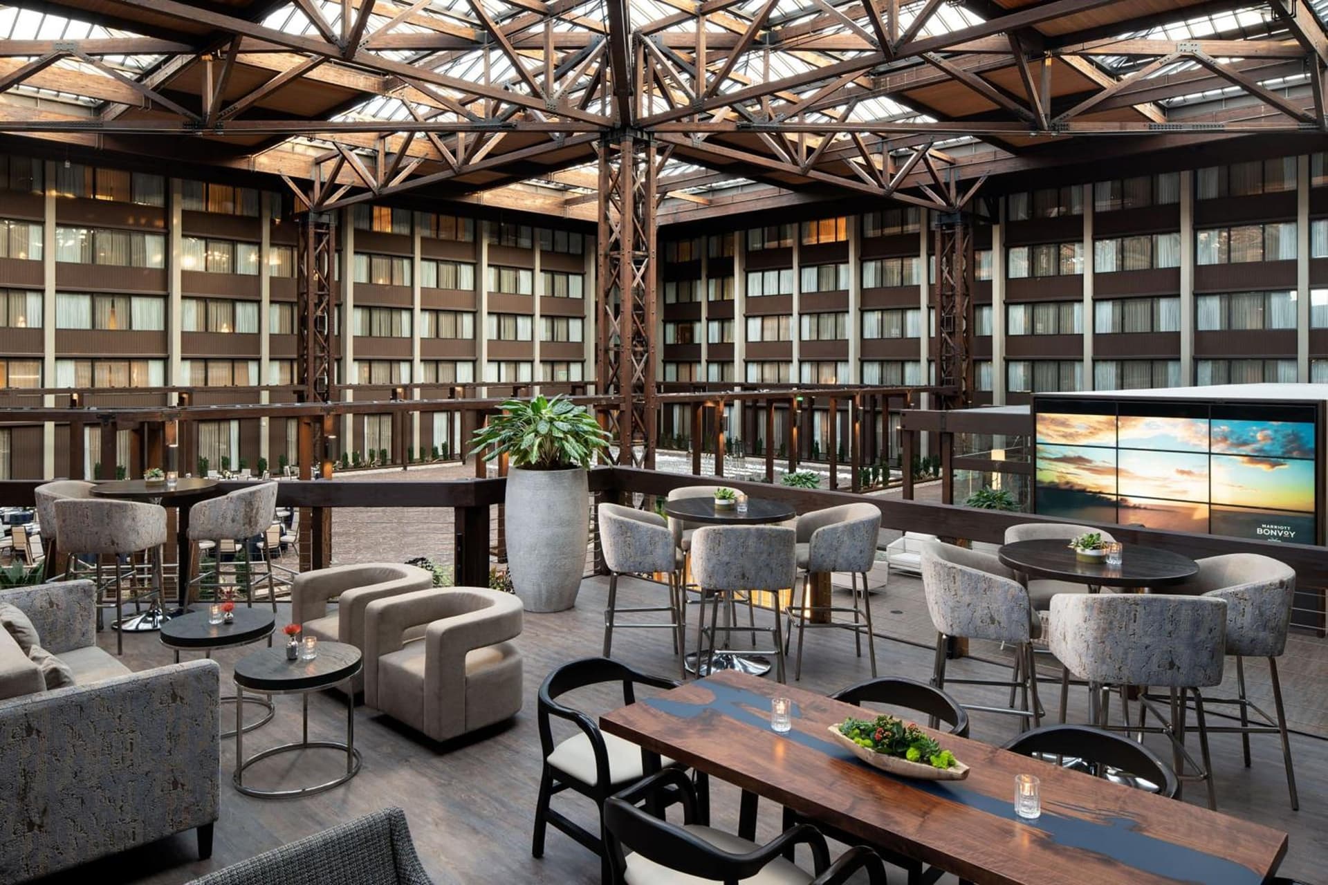 Seattle Airport Marriott gallery photo in SeaTac, WA — image 8