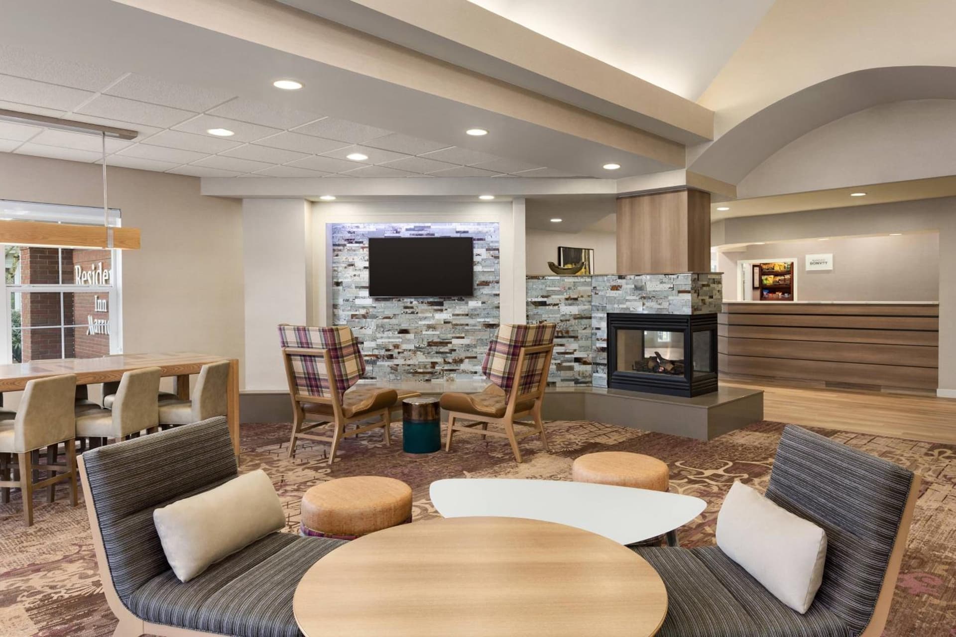Residence Inn by Marriott Salem property views in Salem, OR — gallery photo 3