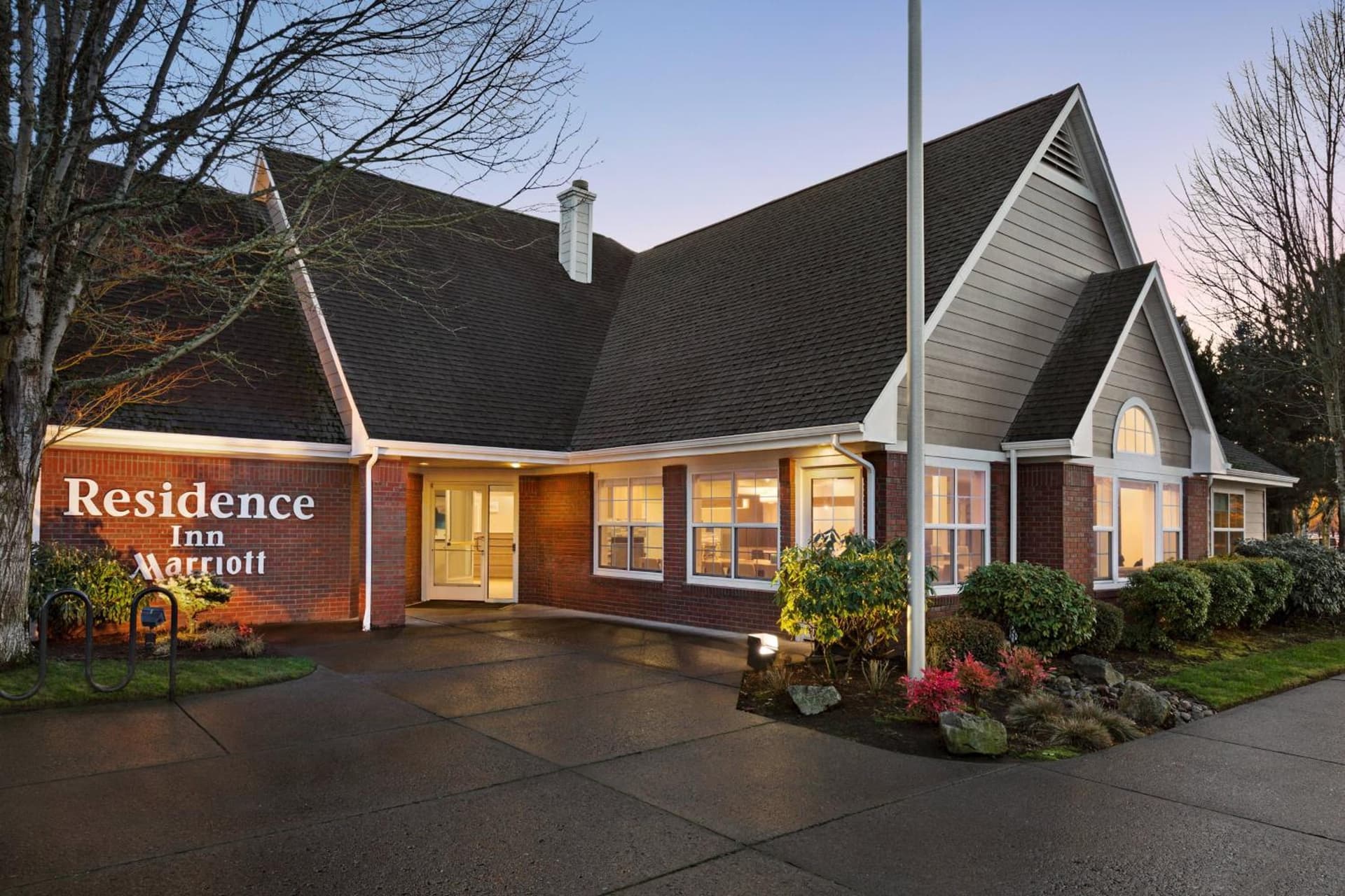 Residence Inn by Marriott Salem interior in Salem, OR — gallery photo 2