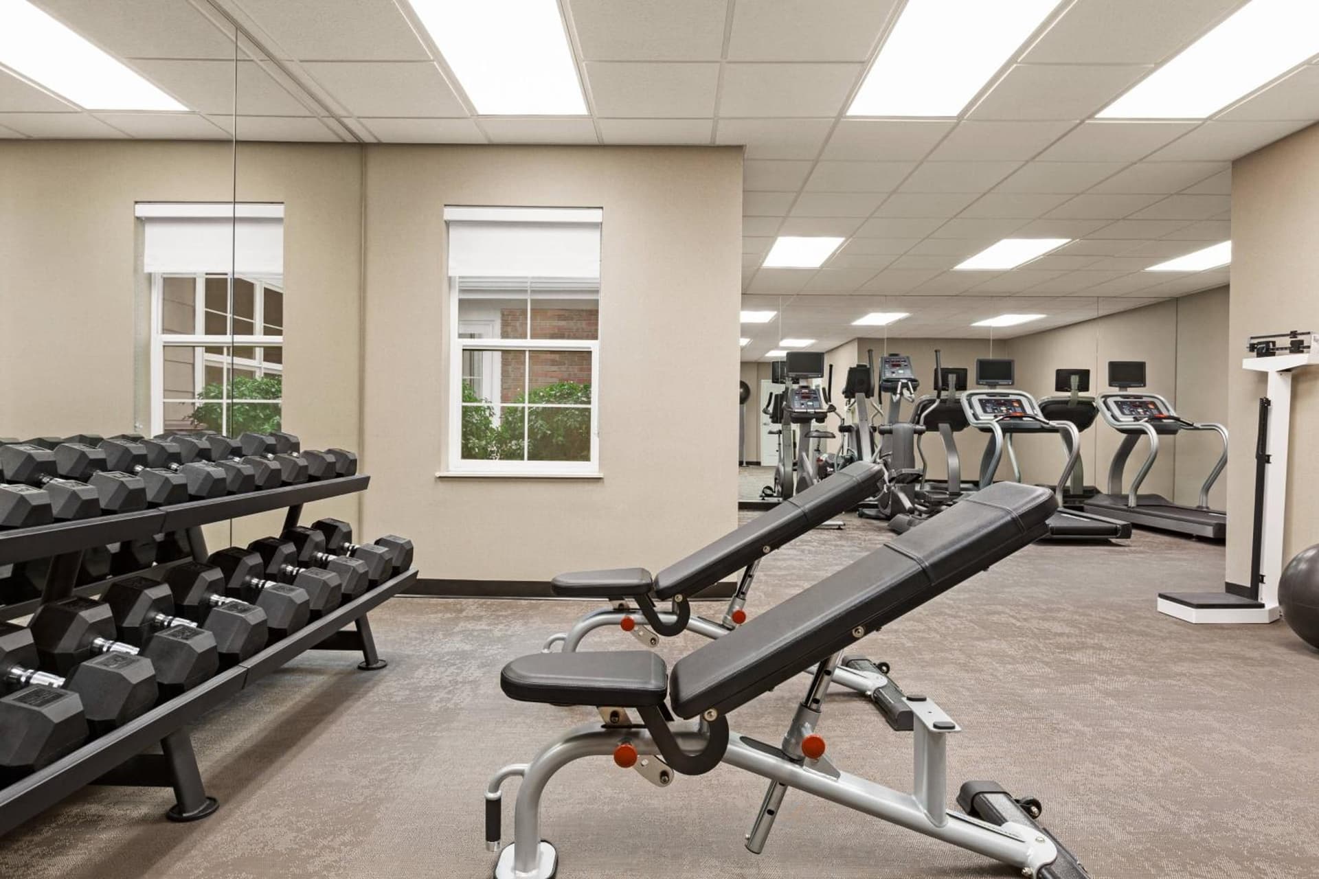 Residence Inn by Marriott Salem gallery photo in Salem, OR — image 6