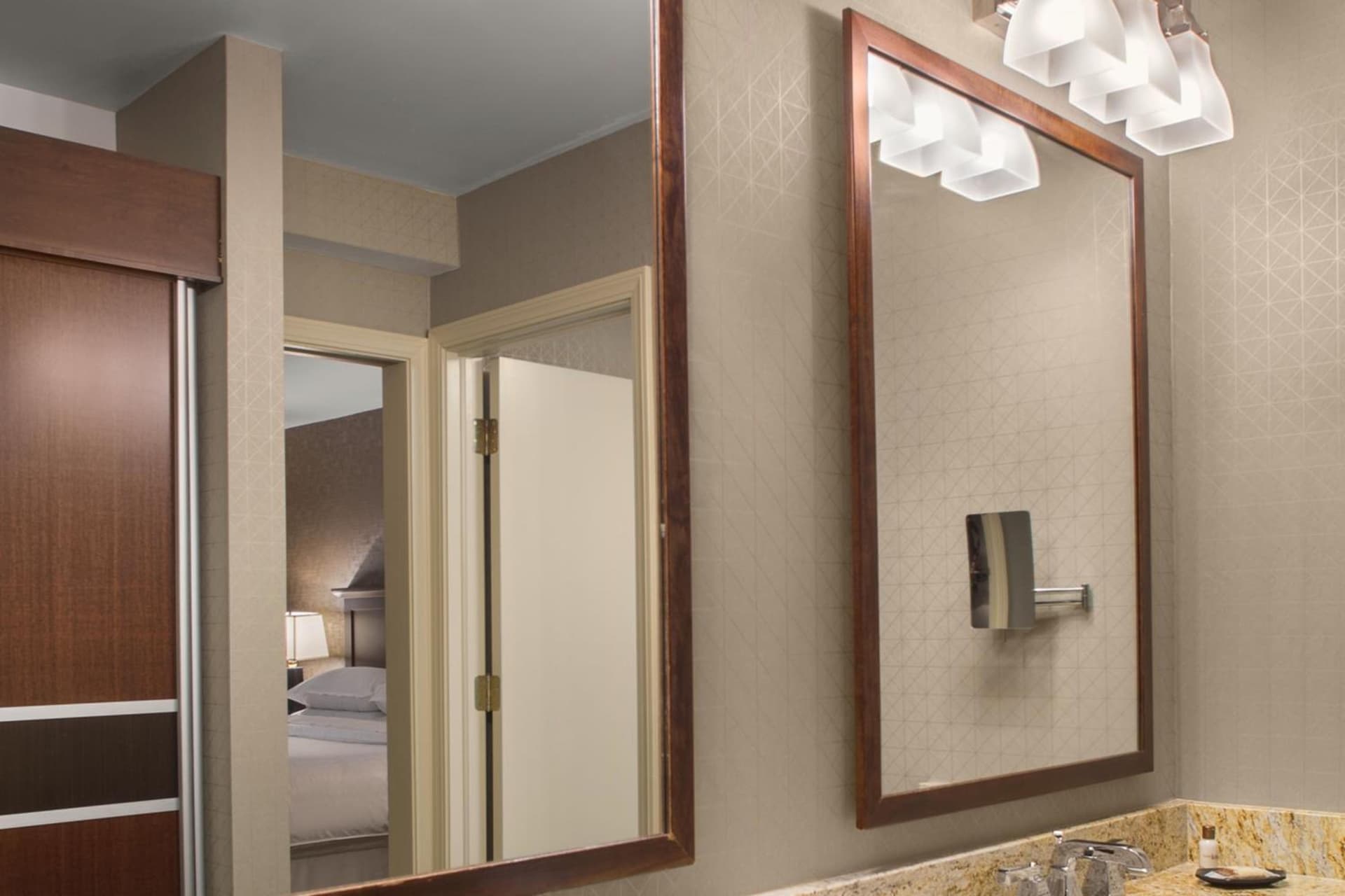 Sheraton Suites Akron Cuyahoga Falls gallery photo in Cuyahoga Falls, OH — image 24
