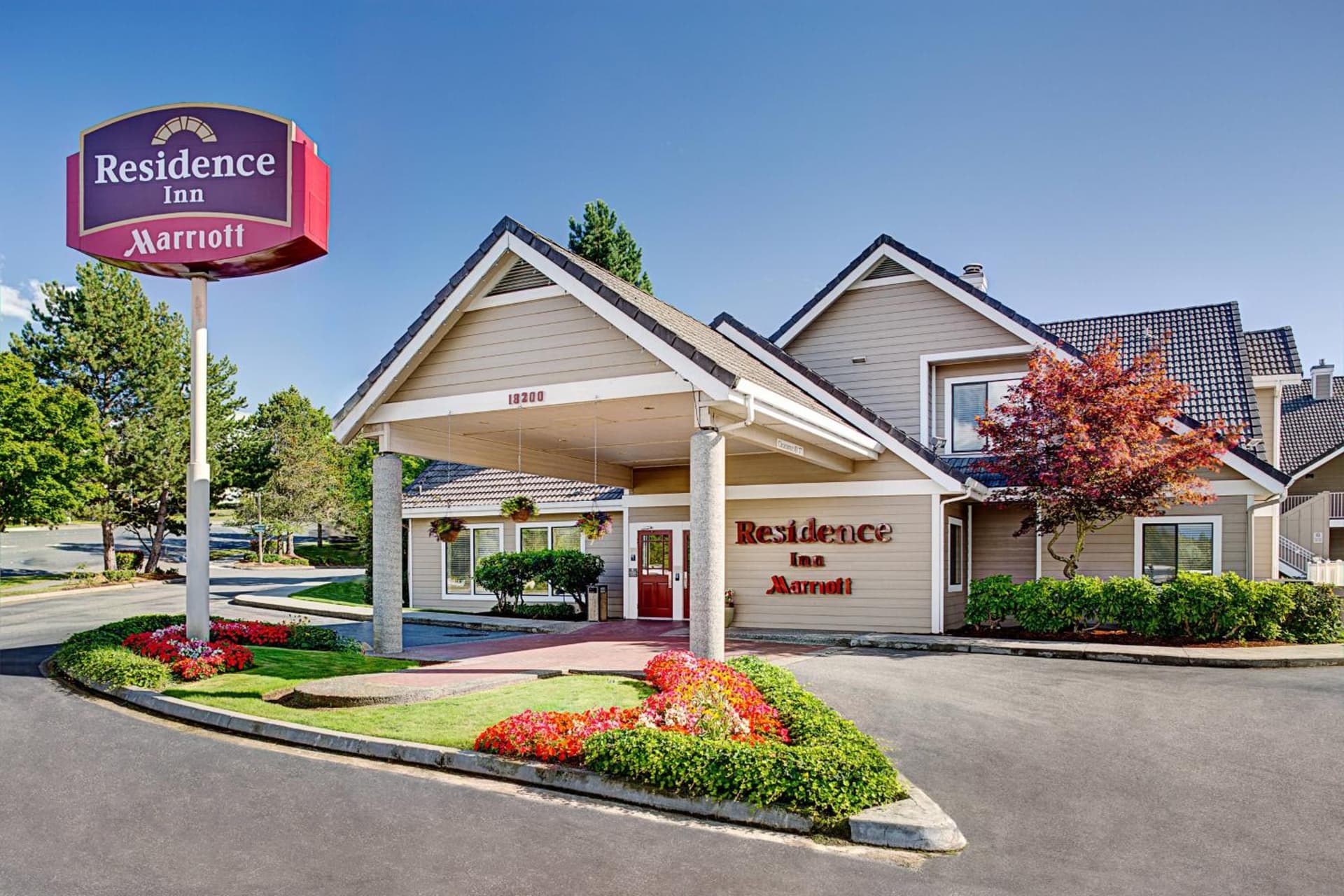 Residence Inn by Marriott Seattle North-Lynnwood Everett featured exterior or lobby in Lynnwood, WA — similar hotel