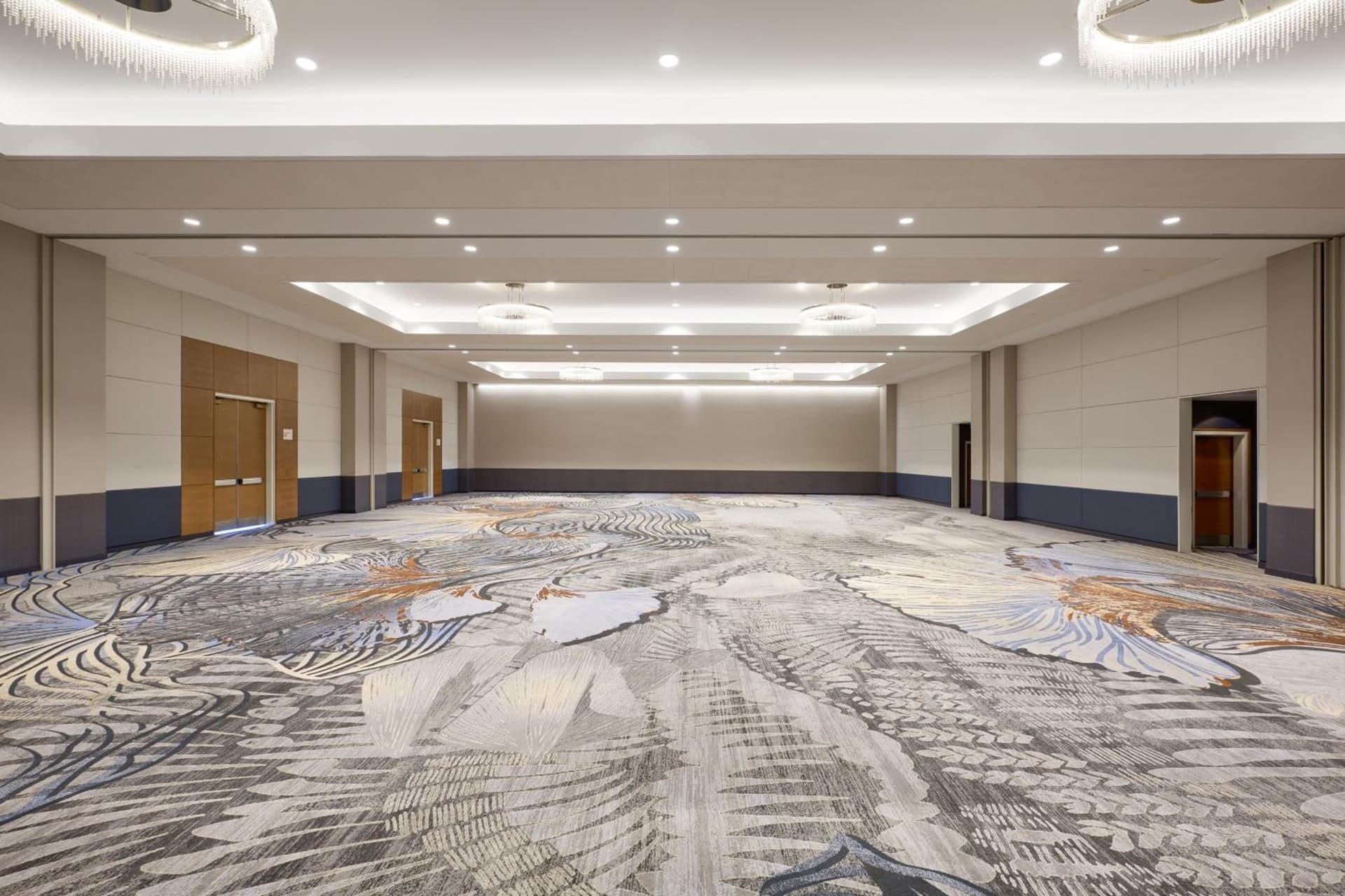 Renaissance Schaumburg Convention Center Hotel gallery photo in Schaumburg, IL — image 65