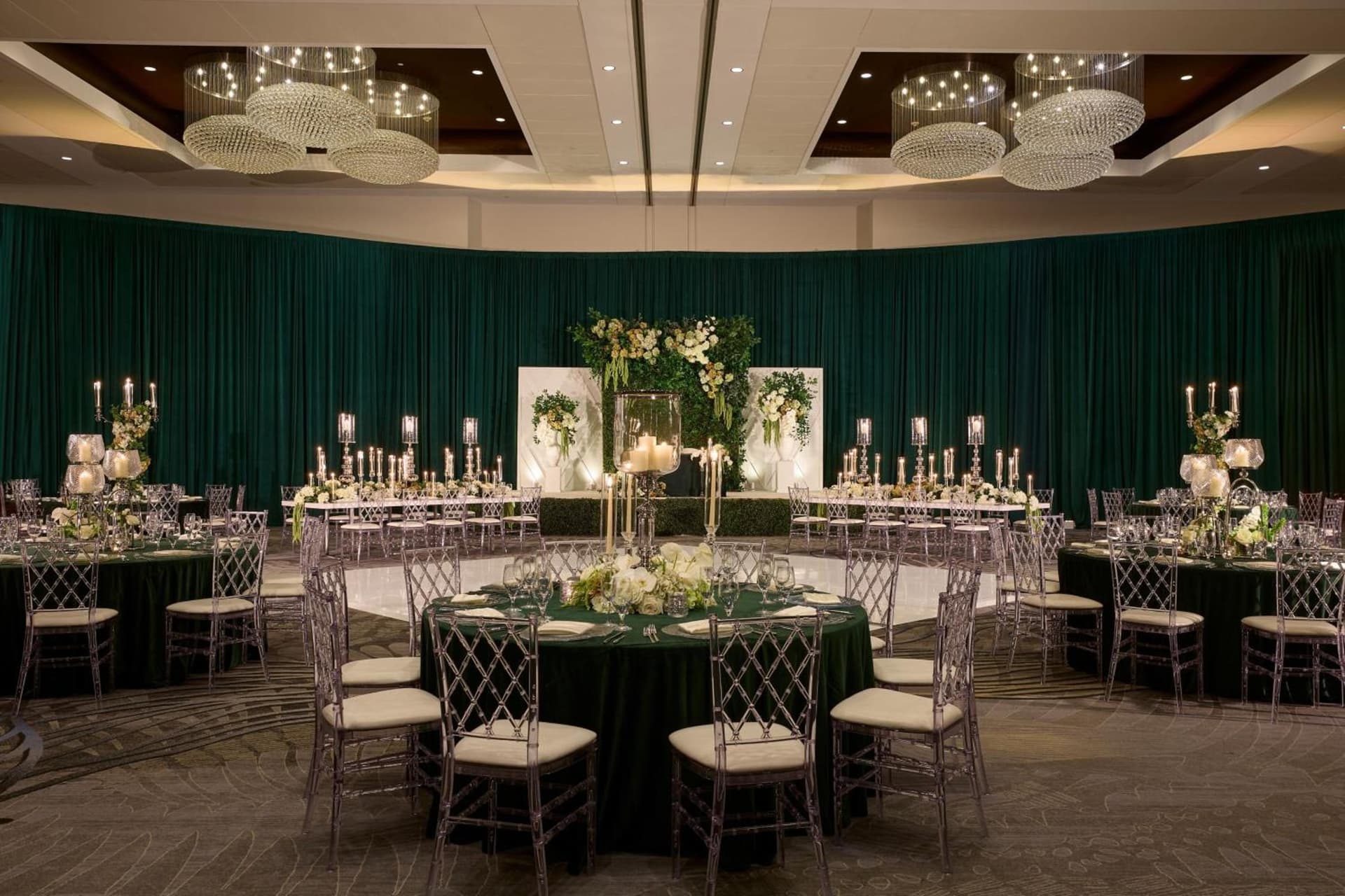 Renaissance Schaumburg Convention Center Hotel property views in Schaumburg, IL — gallery photo 3