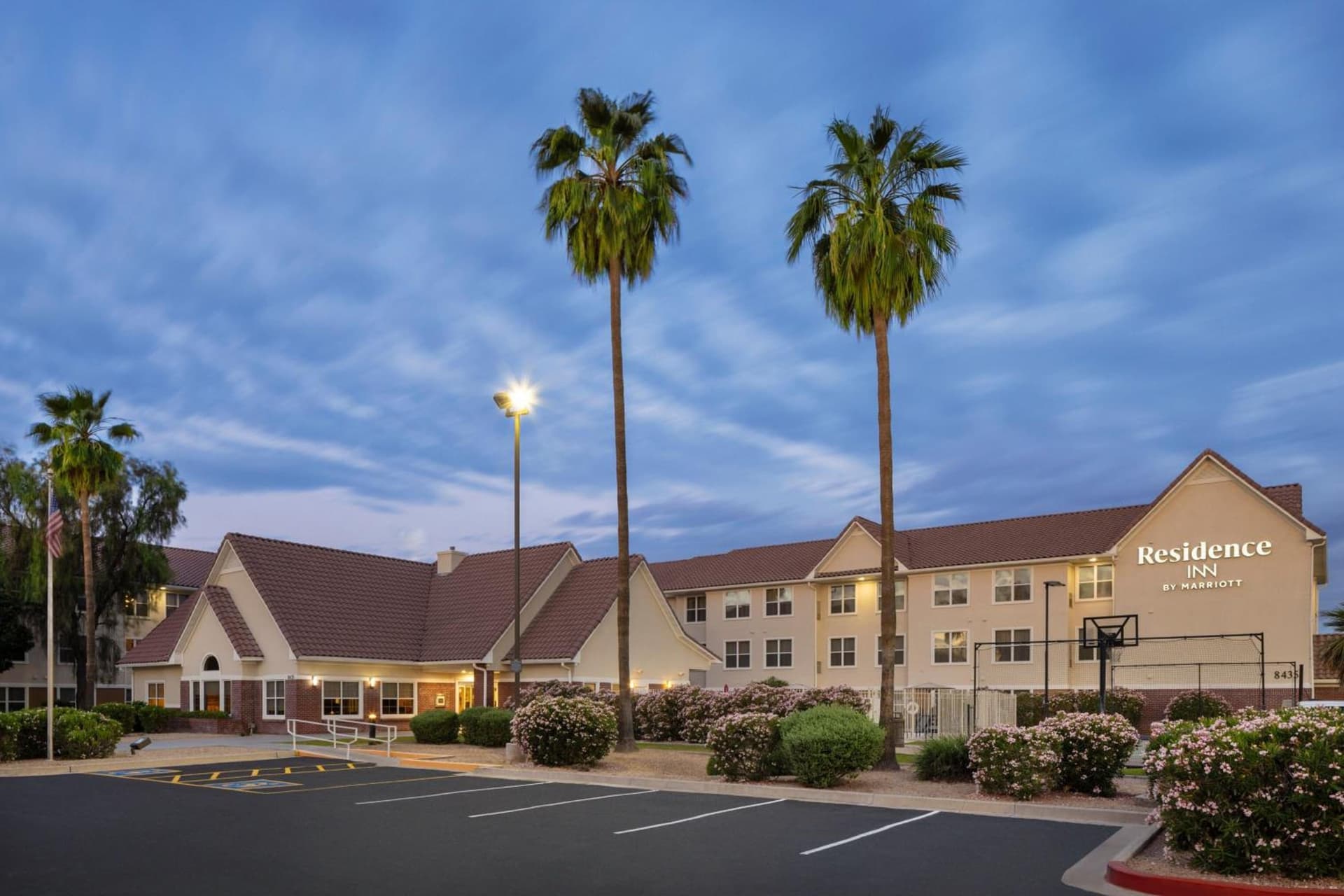 Residence Inn Phoenix Glendale/ Peoria interior in Peoria, AZ — gallery photo 2