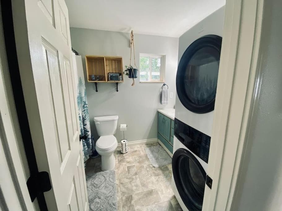 Fairview Getaway property views in Homer, AK — gallery photo 3